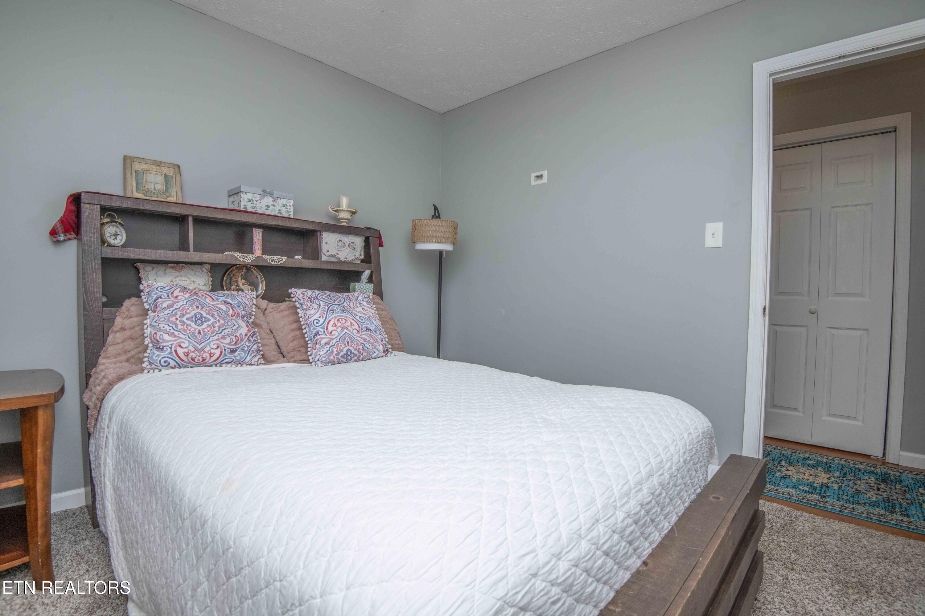 120 Emerald Court Place Lenoir City TN 37771