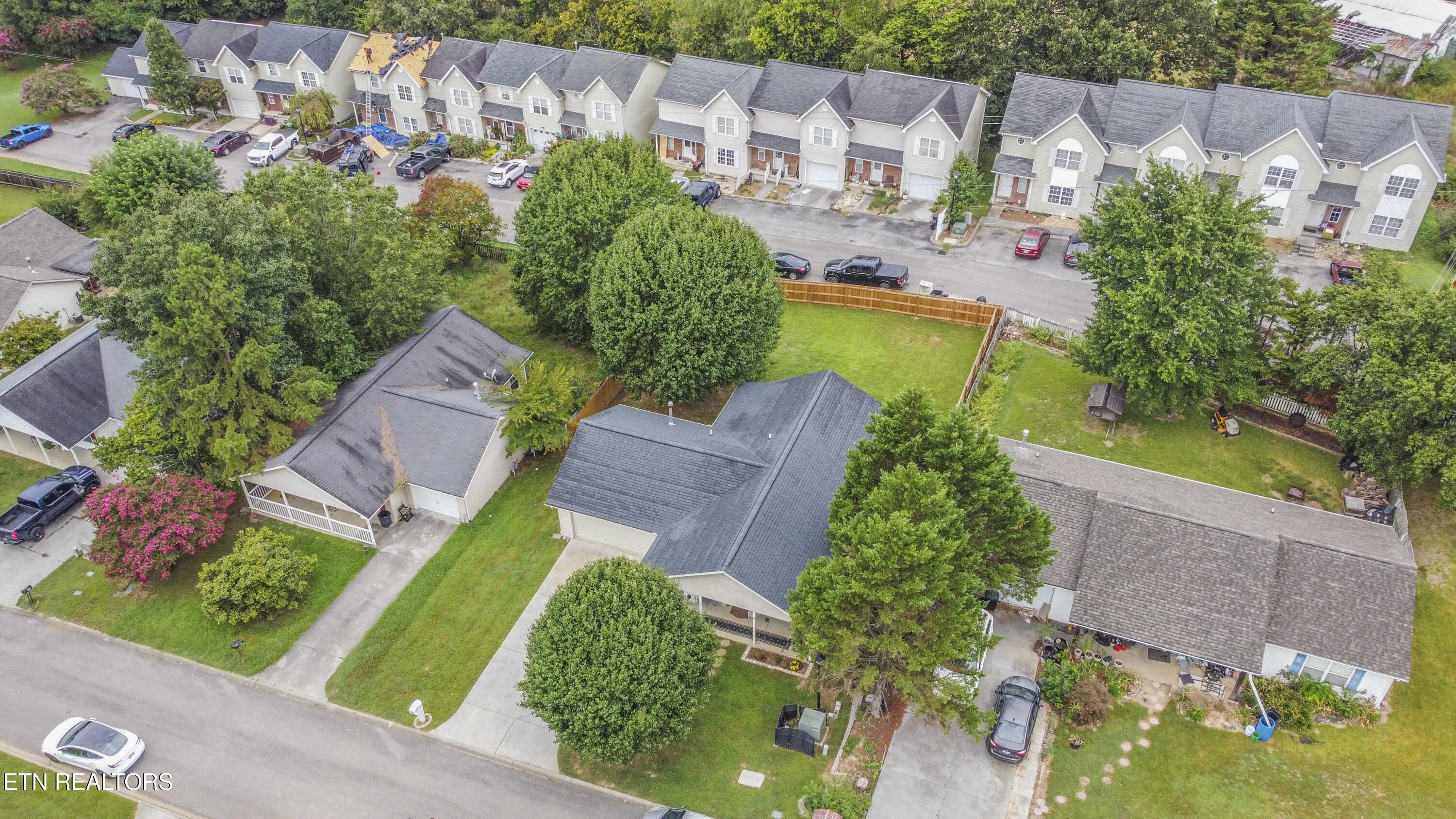 120 Emerald Court Place Lenoir City TN 37771