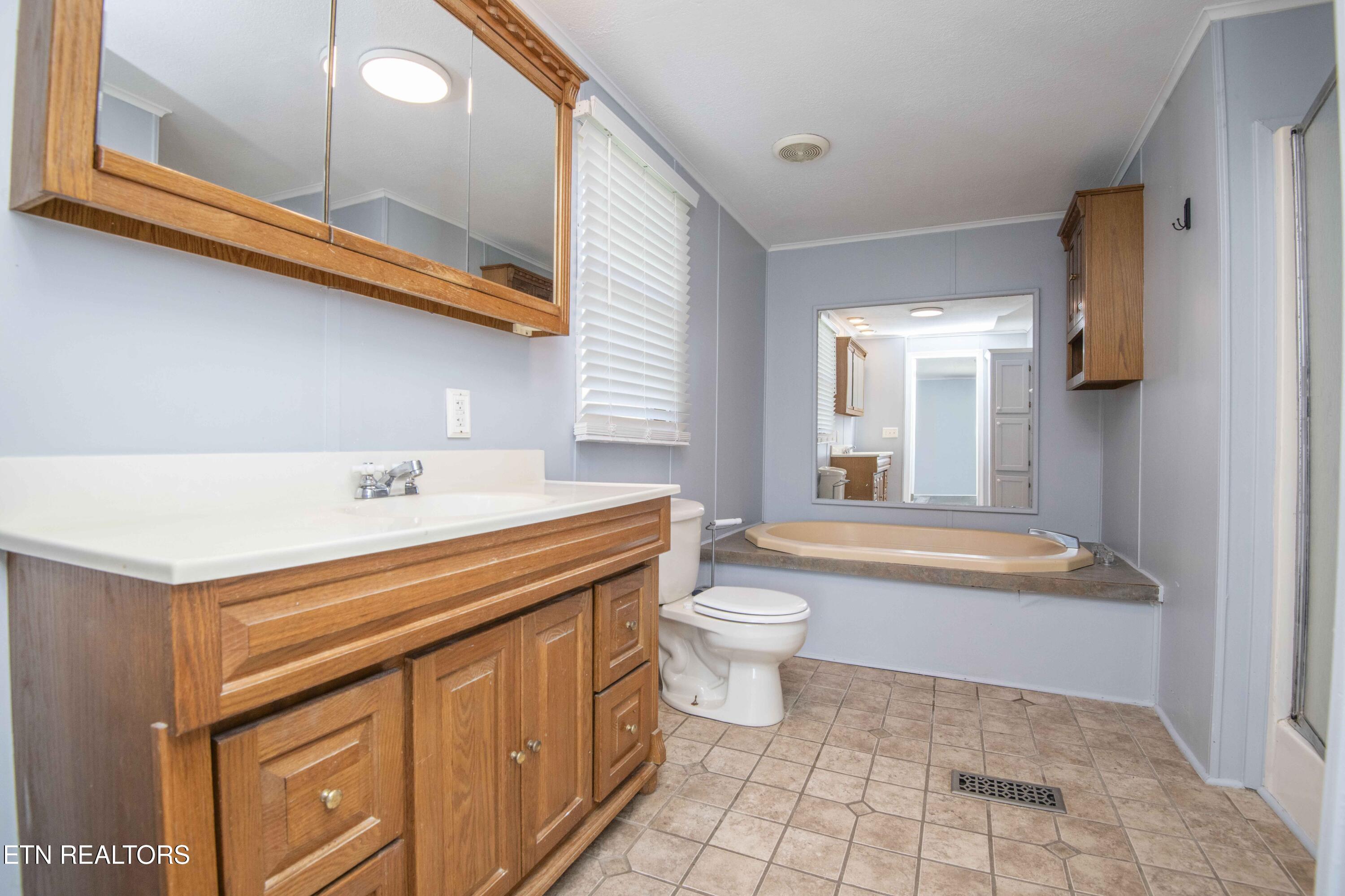 212 Meyers Grove Road New Tazewell TN 37825