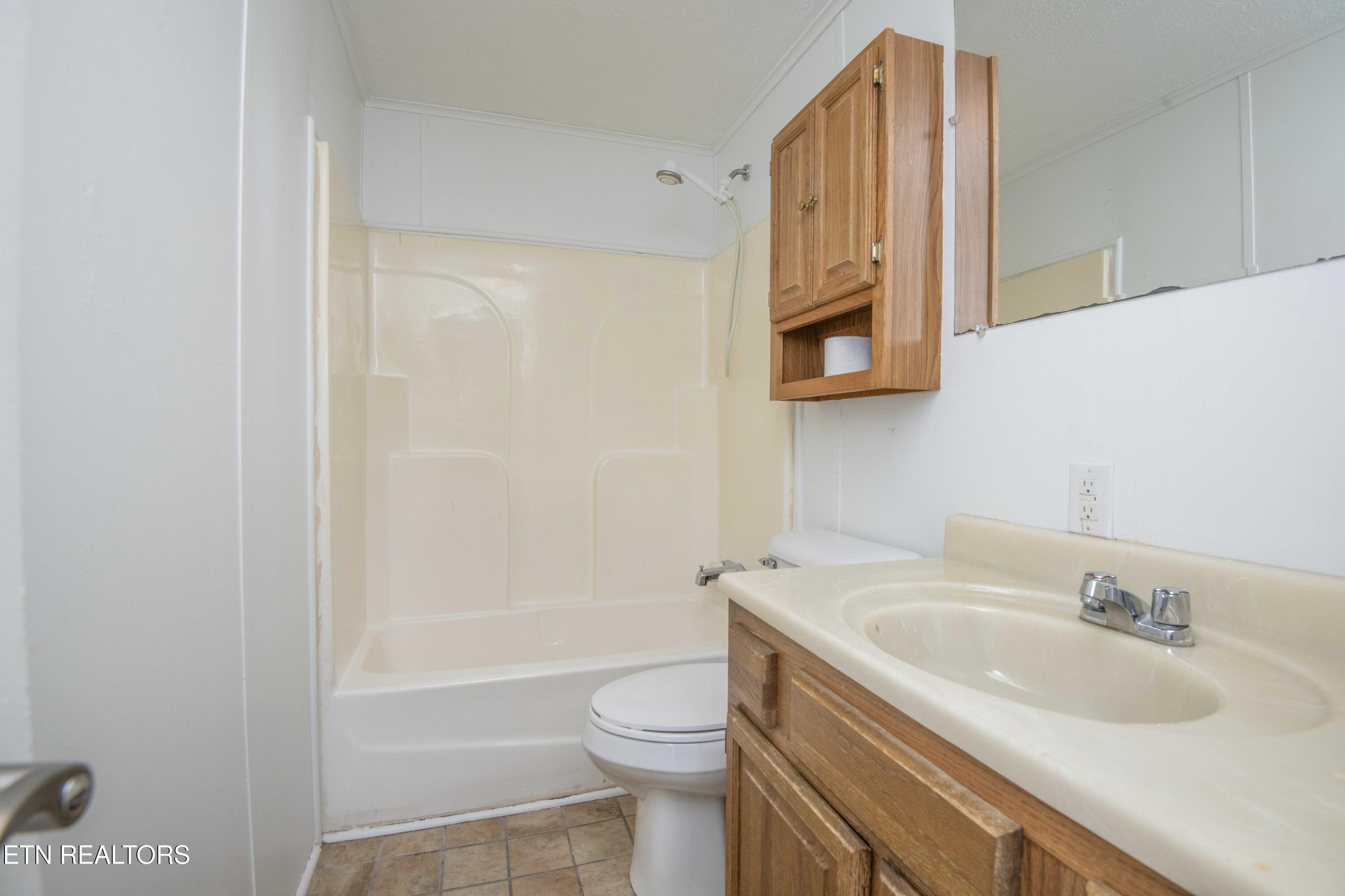 212 Meyers Grove Road New Tazewell TN 37825