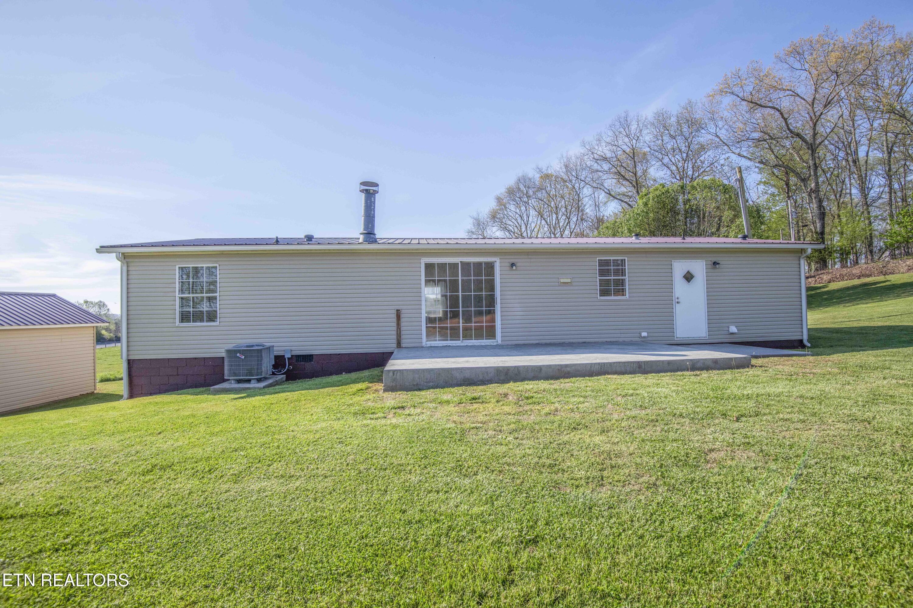 212 Meyers Grove Road New Tazewell TN 37825
