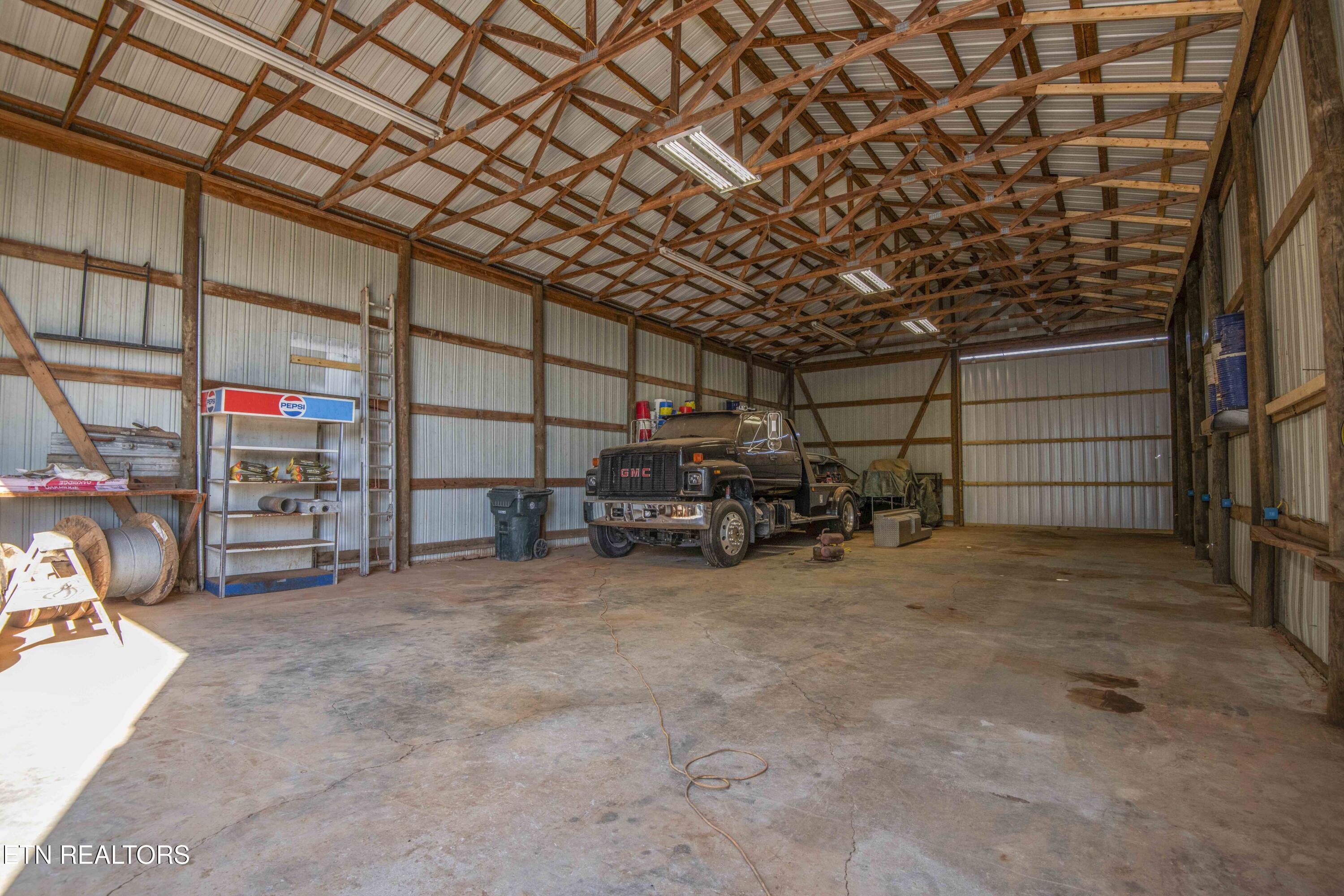 212 Meyers Grove Road New Tazewell TN 37825