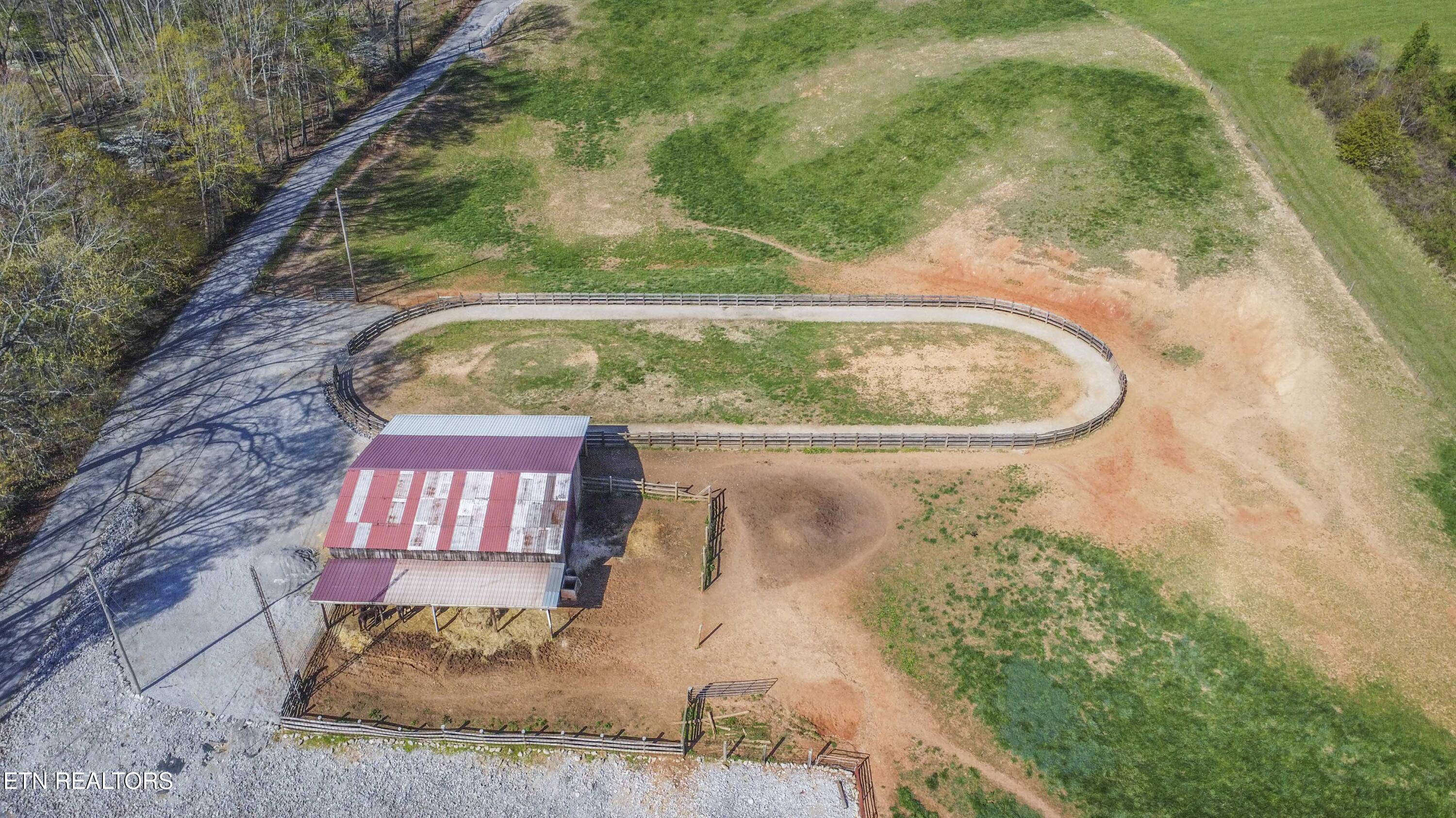 212 Meyers Grove Road New Tazewell TN 37825