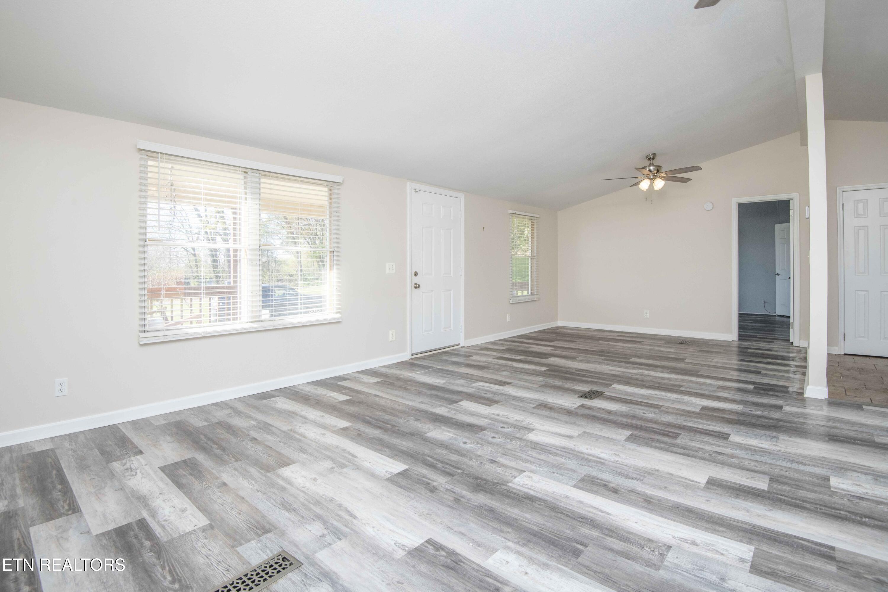 212 Meyers Grove Road New Tazewell TN 37825