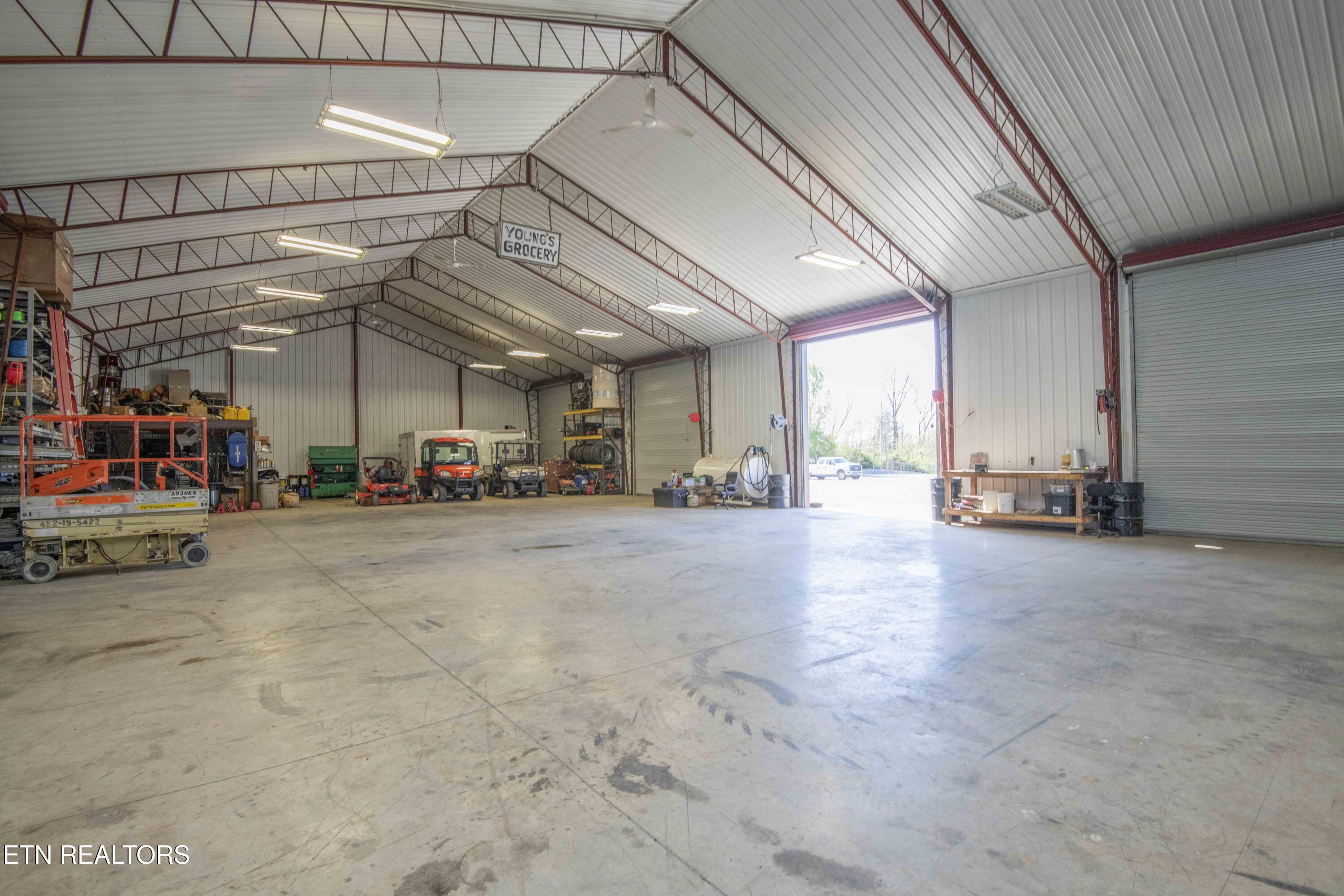 212 Meyers Grove Road New Tazewell TN 37825