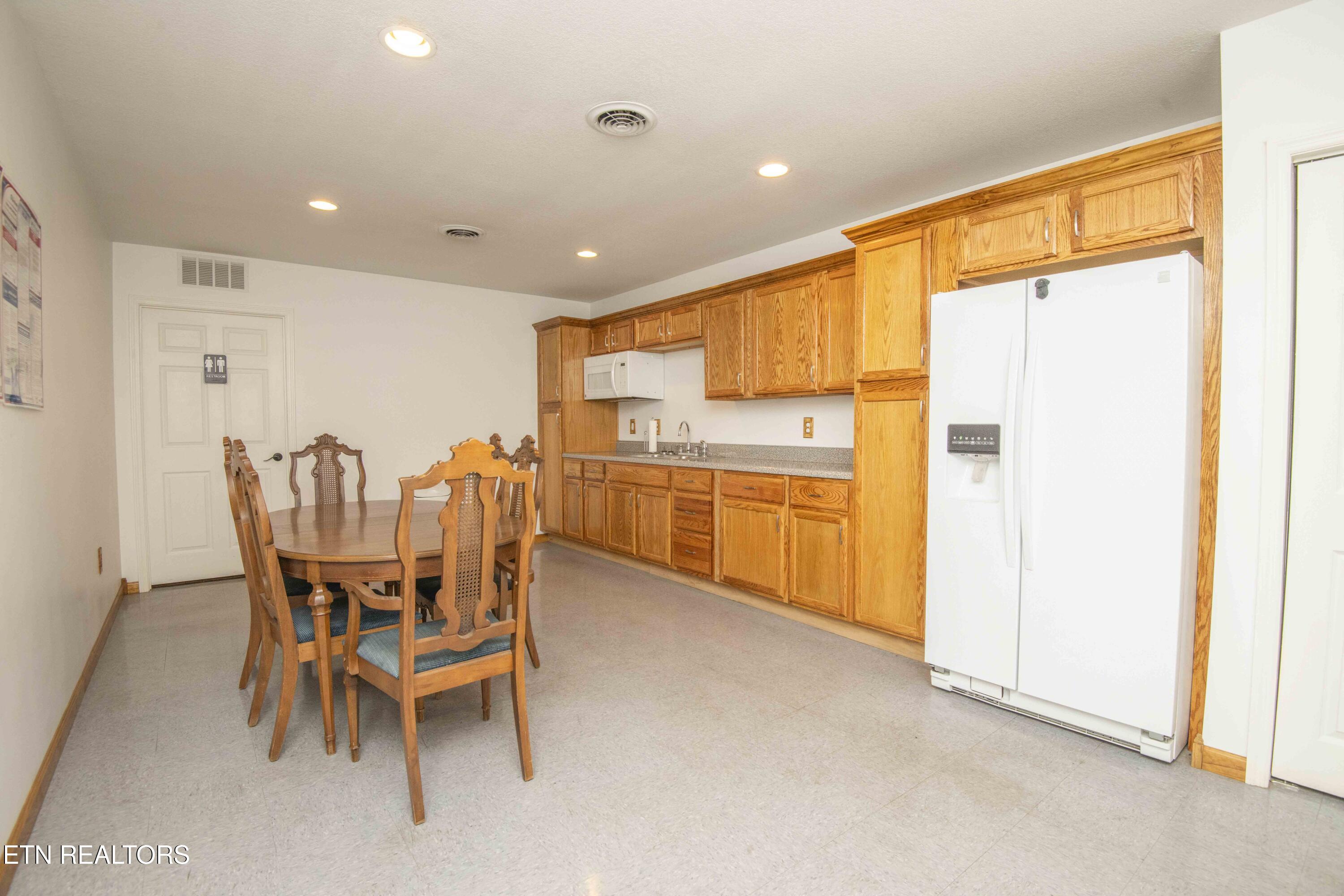 212 Meyers Grove Road New Tazewell TN 37825