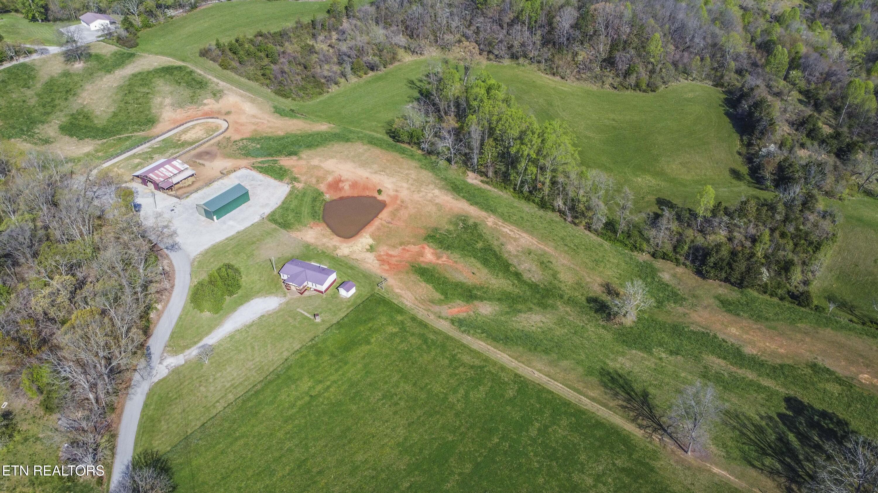 212 Meyers Grove Road New Tazewell TN 37825