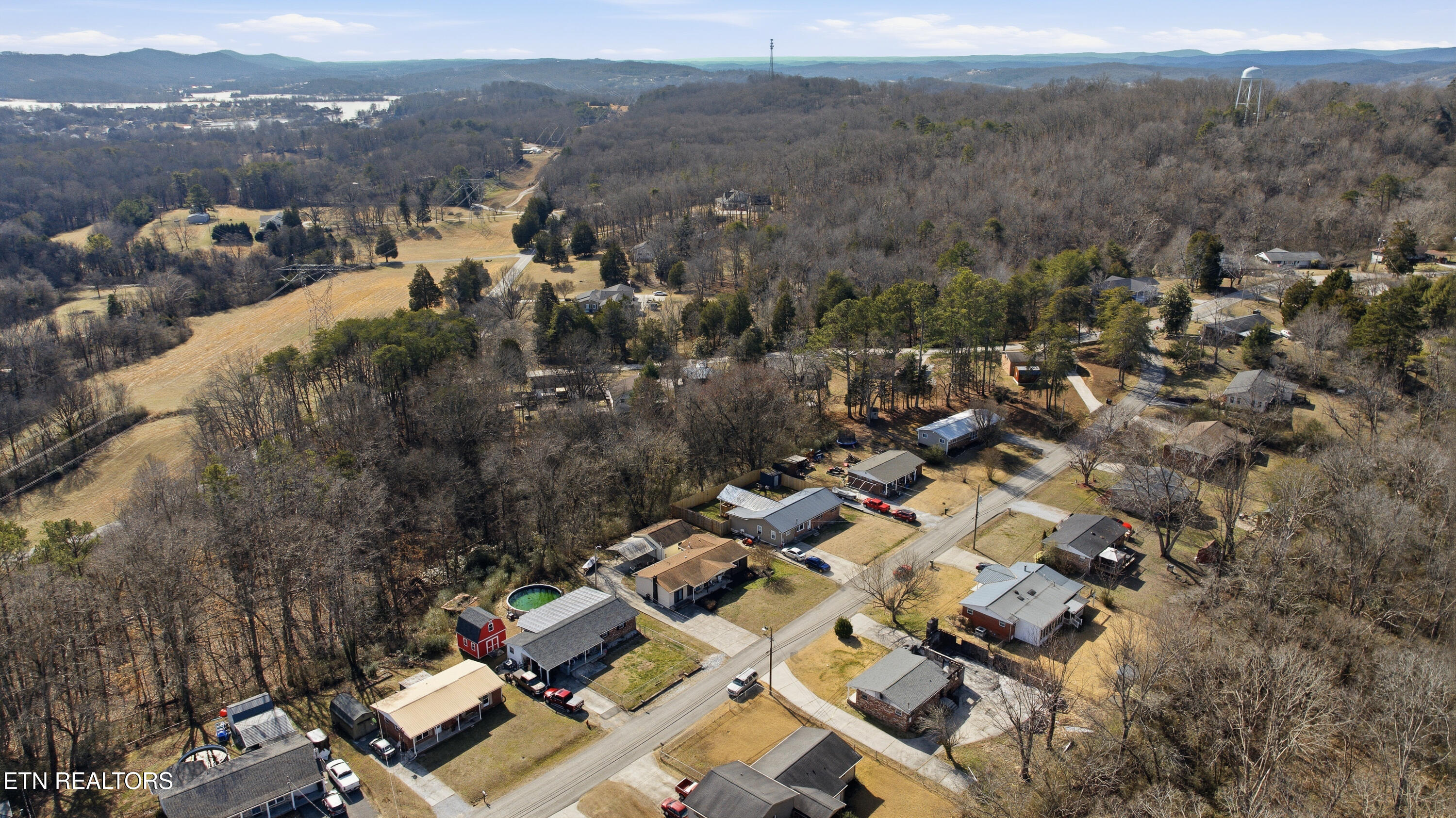 817 Alma Lane Kingston TN 37763