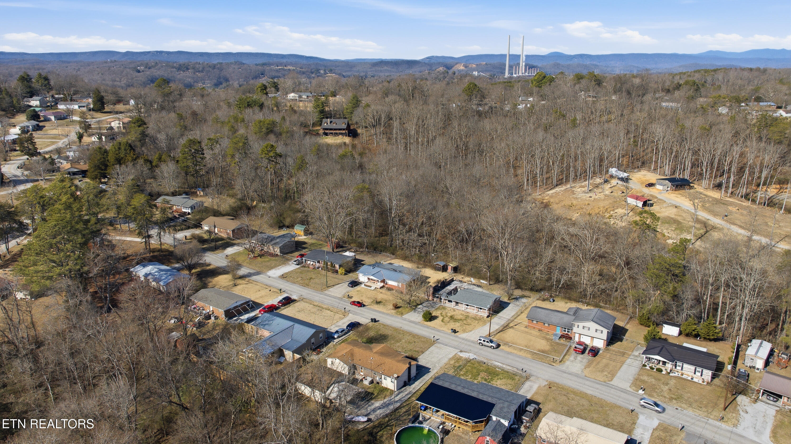 817 Alma Lane Kingston TN 37763