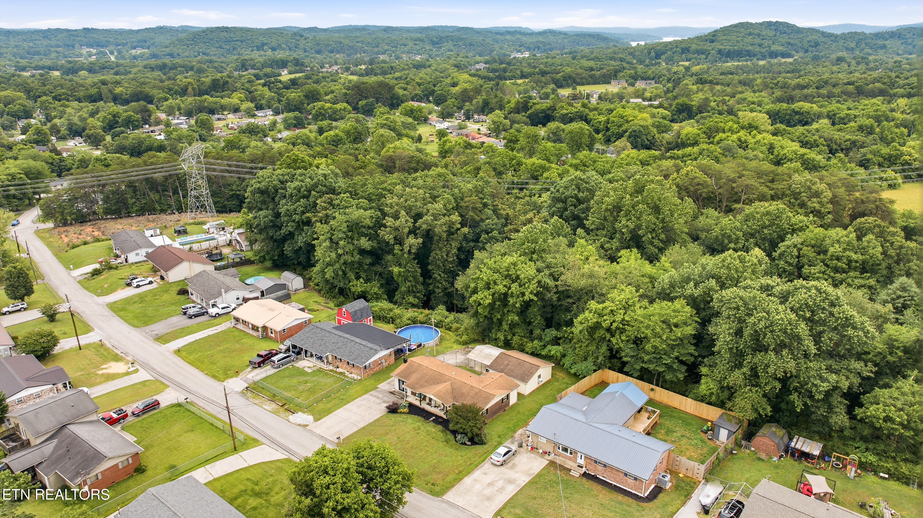 817 Alma Lane Kingston TN 37763