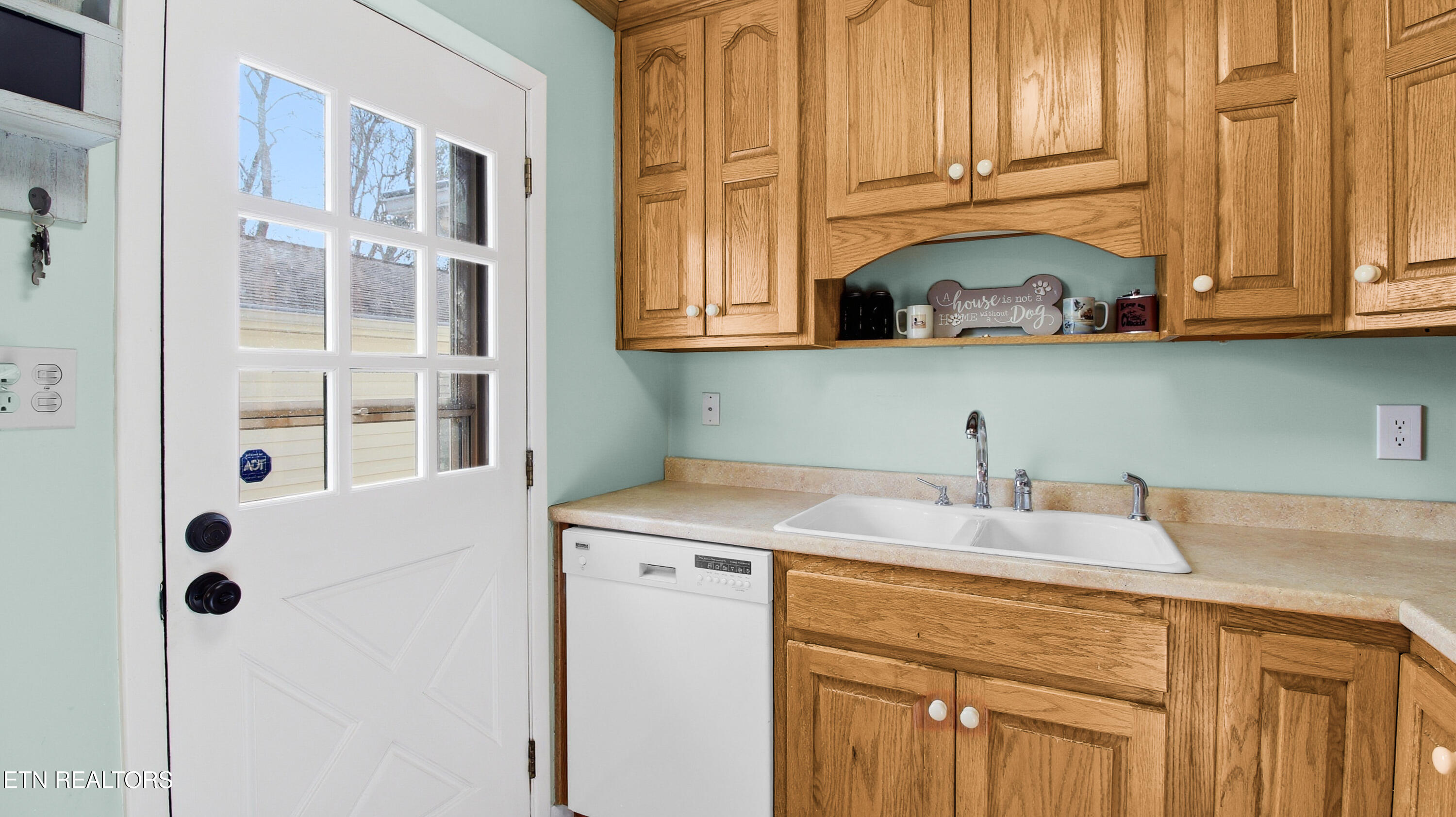 817 Alma Lane Kingston TN 37763