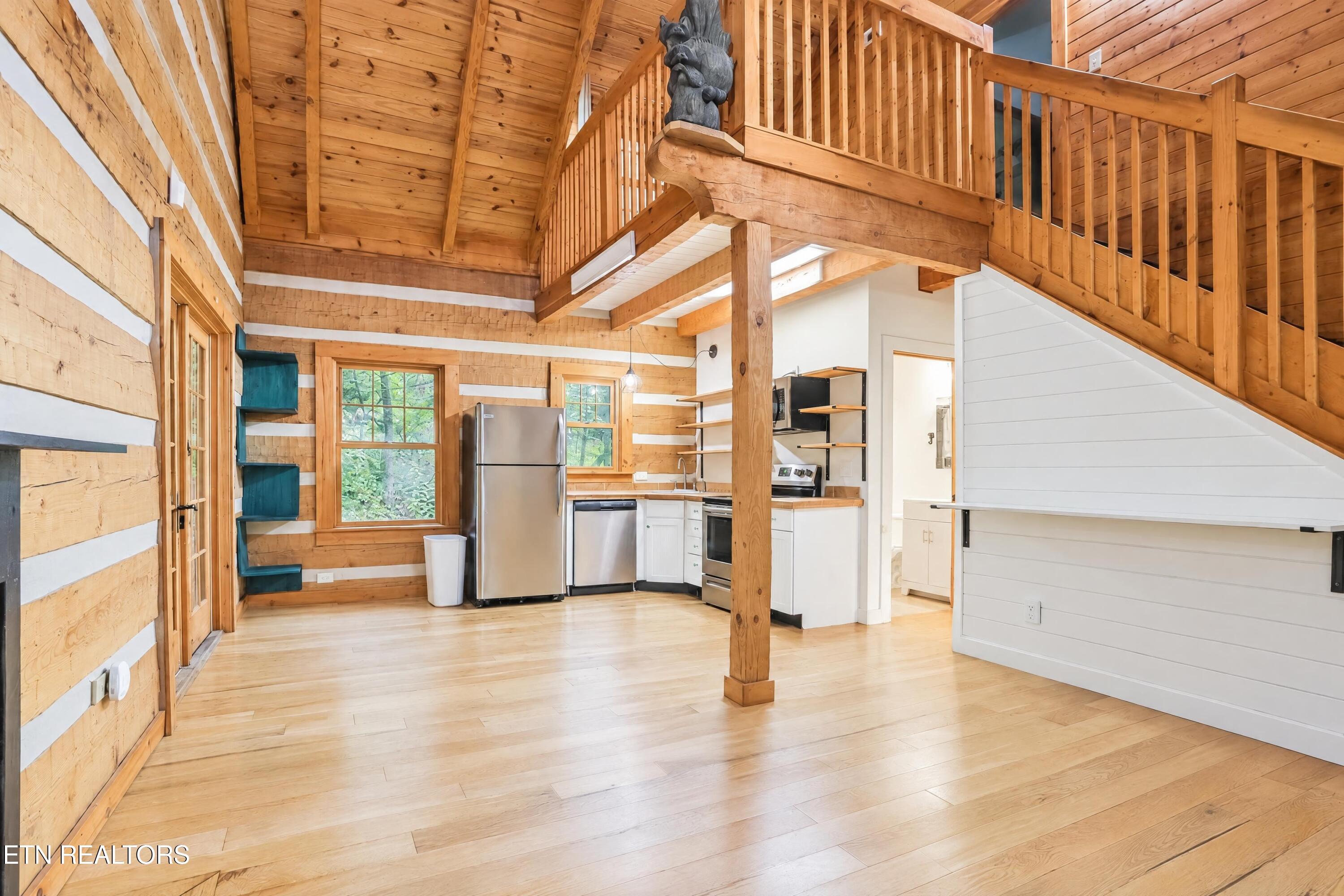 2845 Grassy Branch Road Sevierville TN 37876