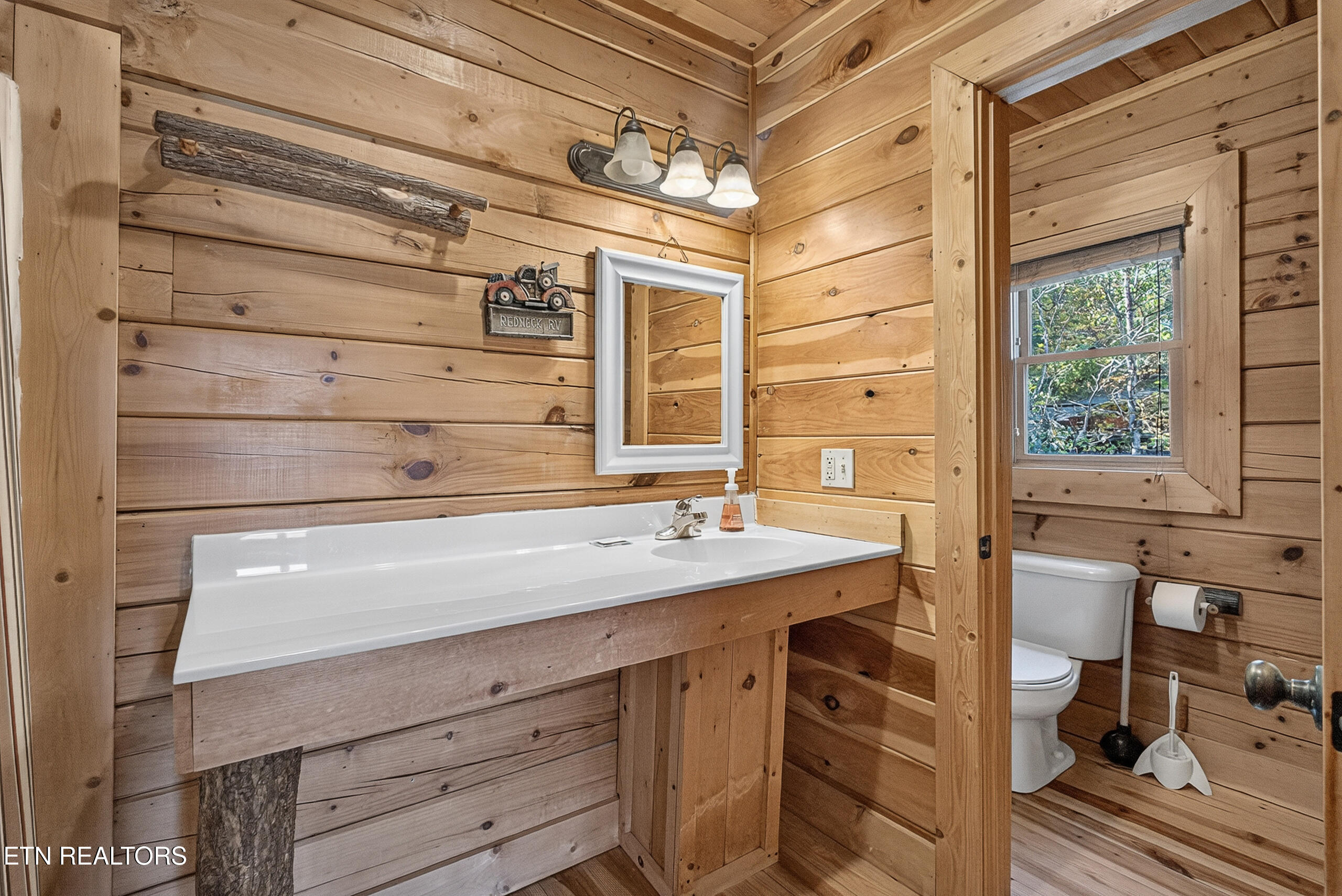 3450 Carsons Ridge Way Sevierville TN 37862