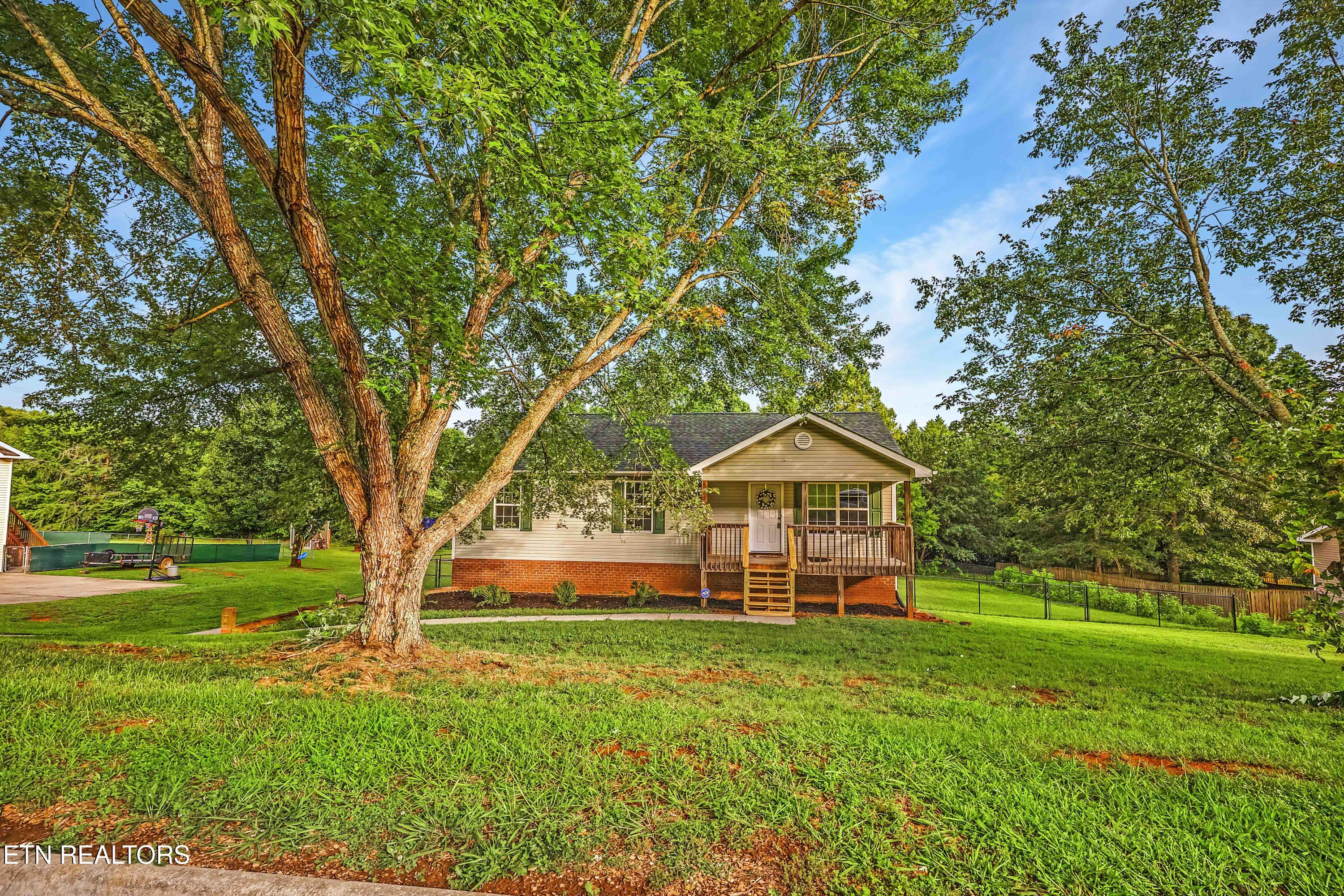 1245 Buford Court Greenback TN 37742