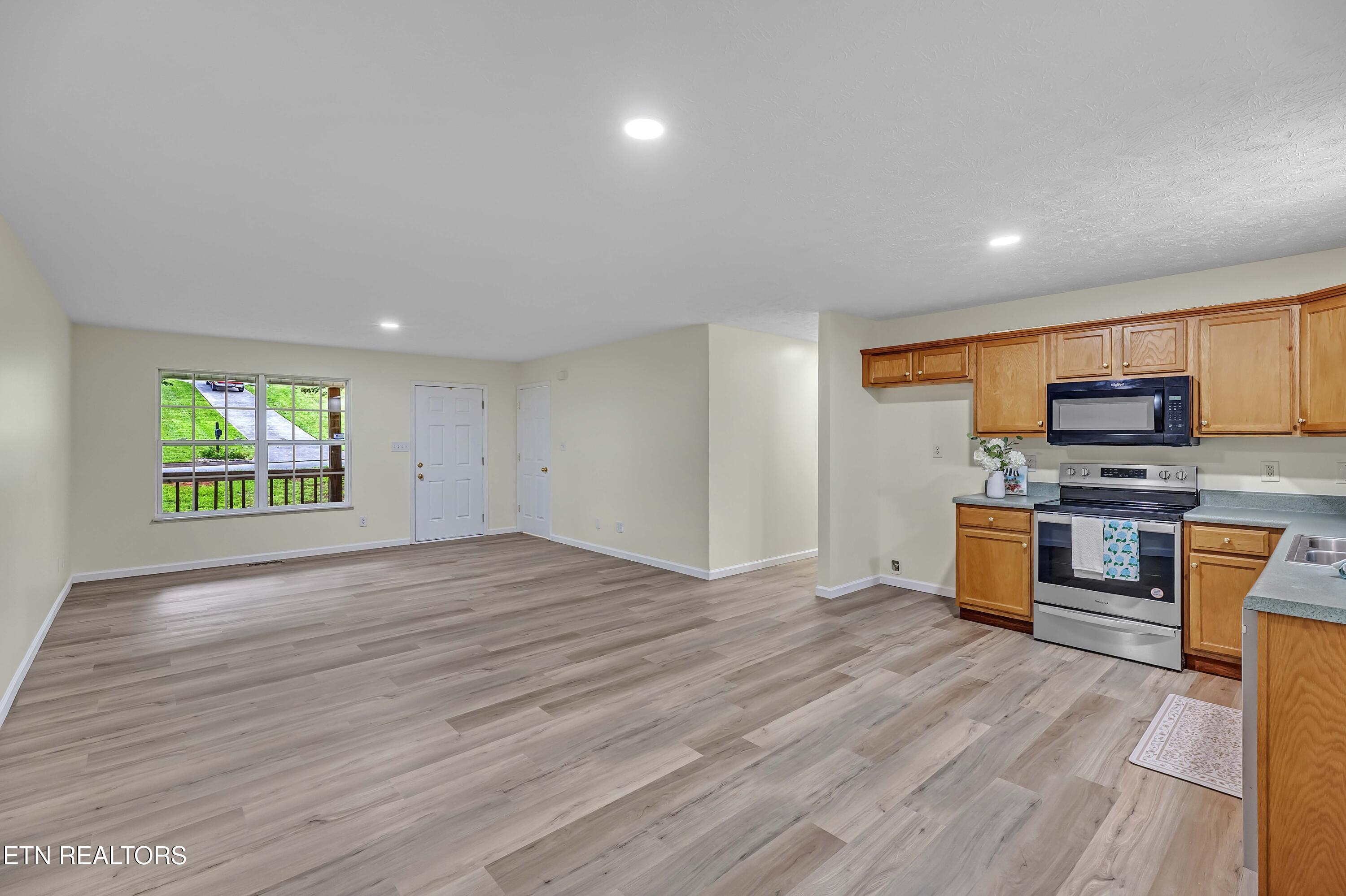 1245 Buford Court Greenback TN 37742