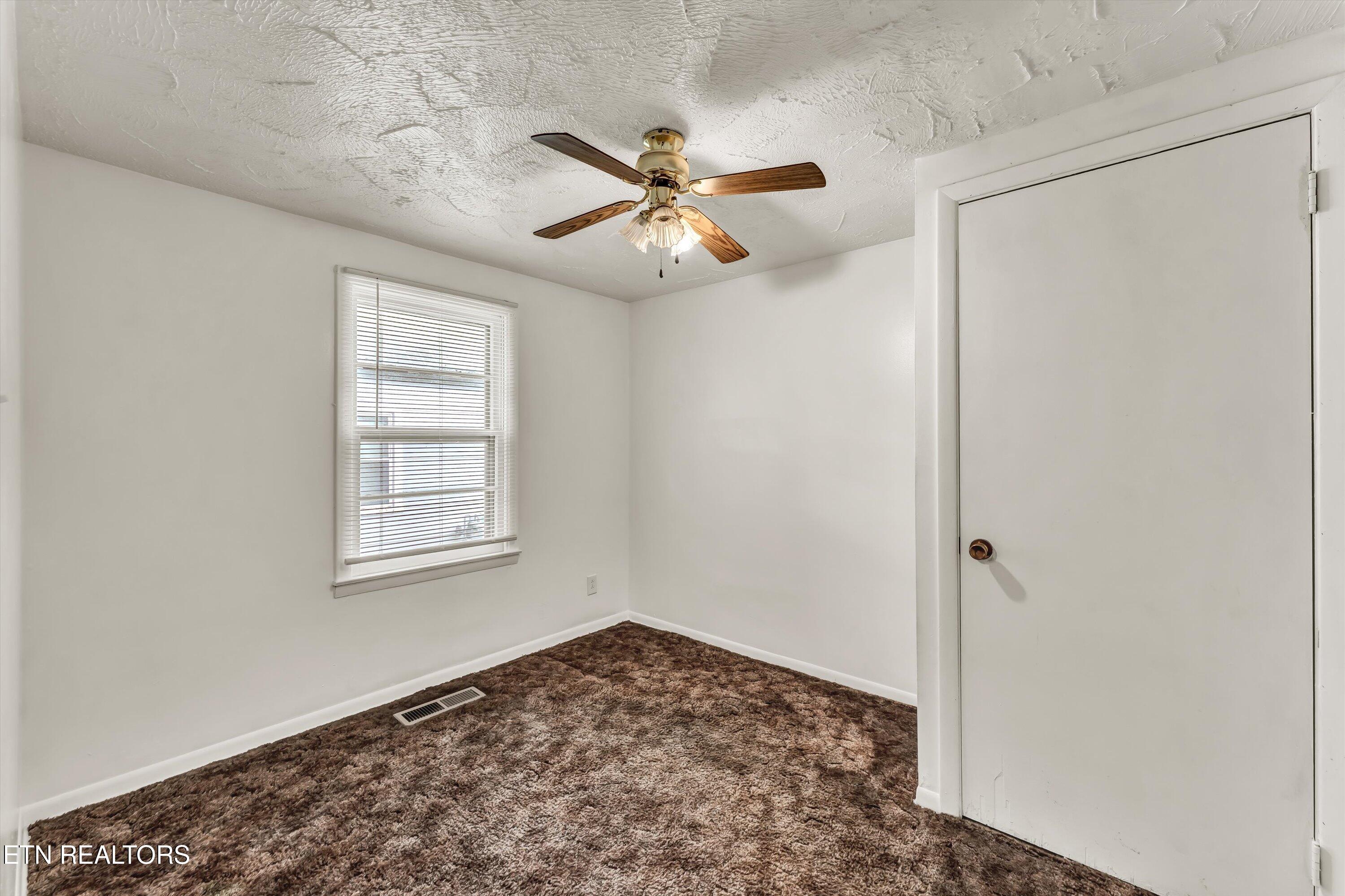 320 Oglewood Avenue Knoxville TN 37917