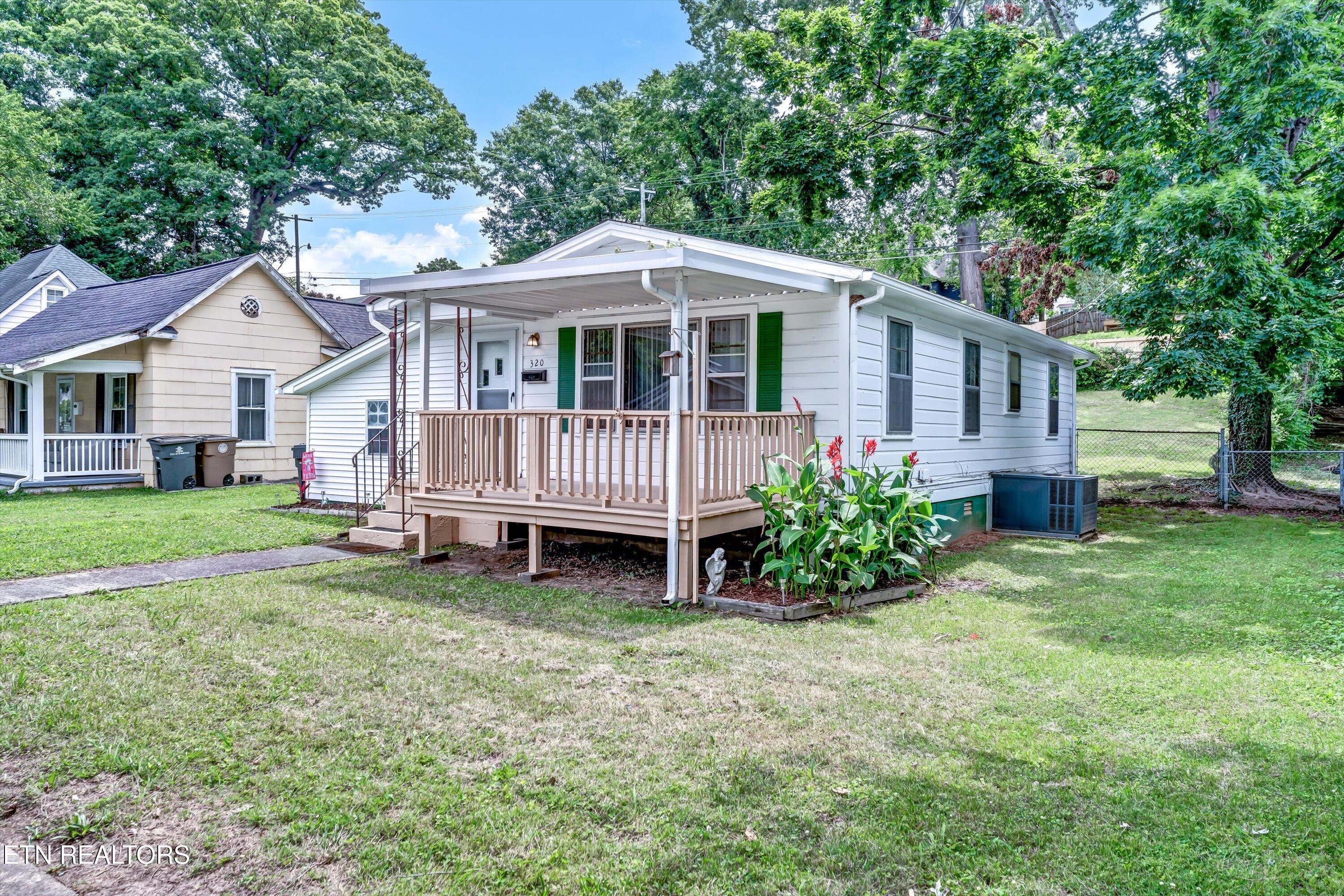 320 Oglewood Avenue Knoxville TN 37917