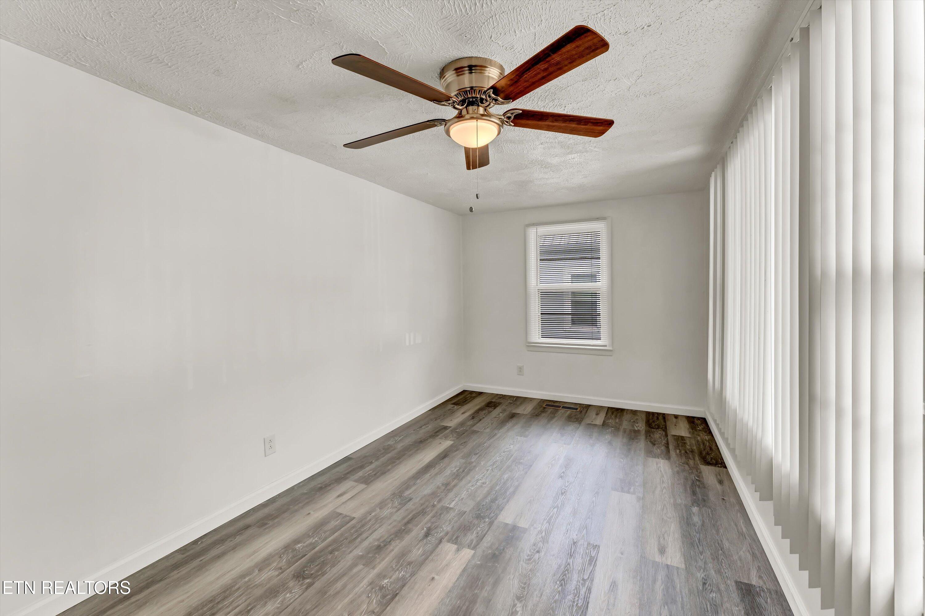 320 Oglewood Avenue Knoxville TN 37917