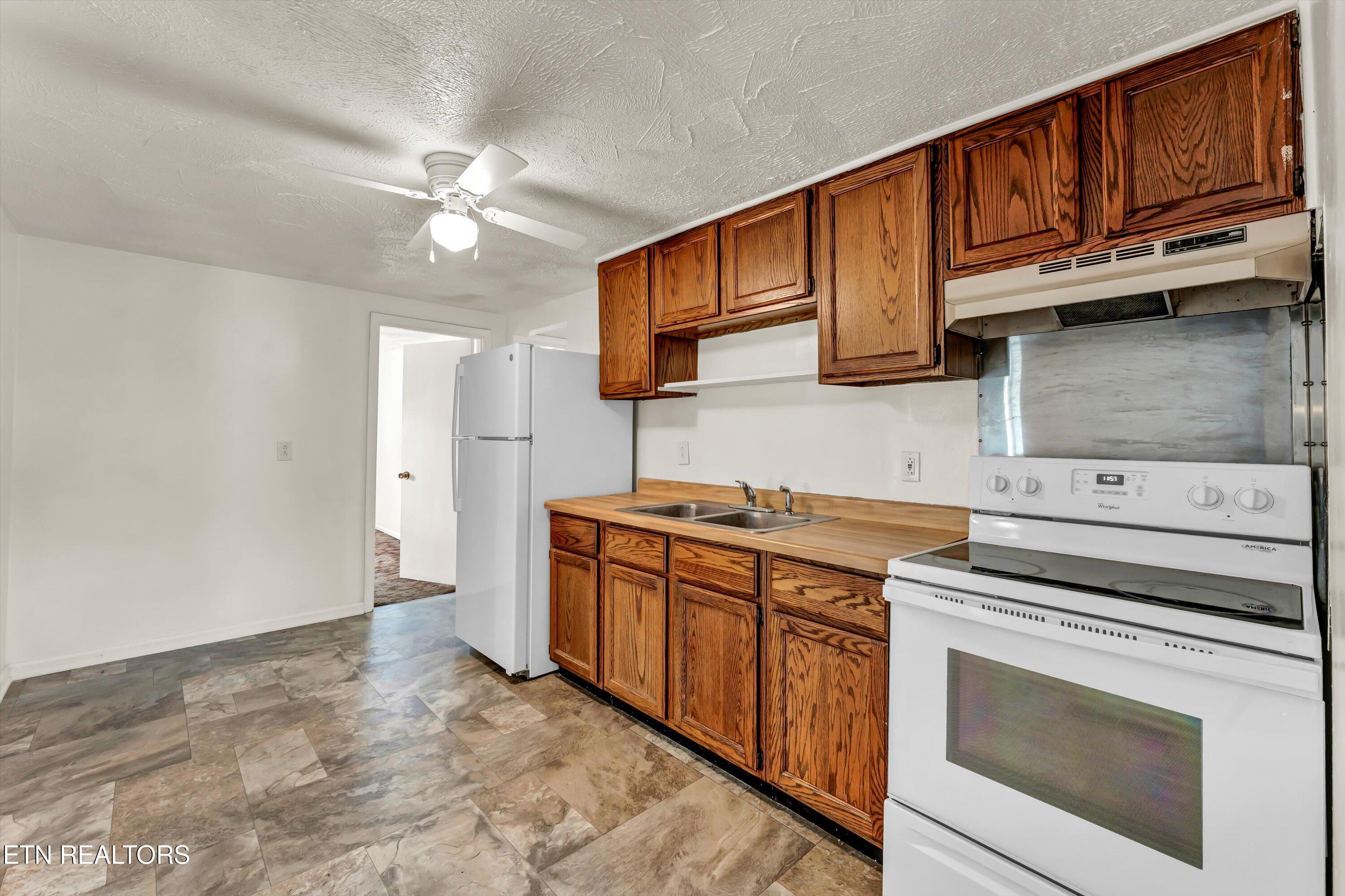 320 Oglewood Avenue Knoxville TN 37917