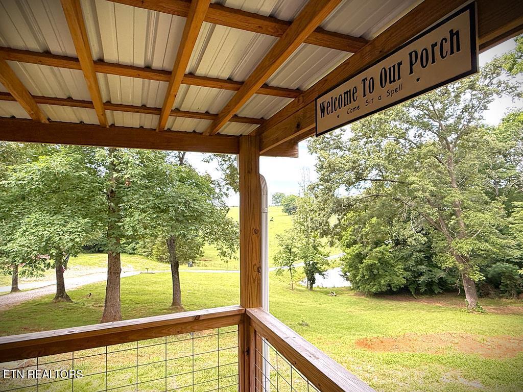 211 Arizona Lane Walling TN 38587