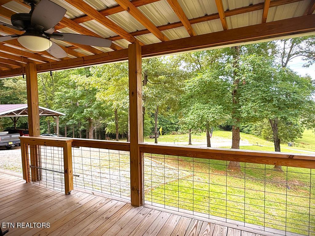 211 Arizona Lane Walling TN 38587