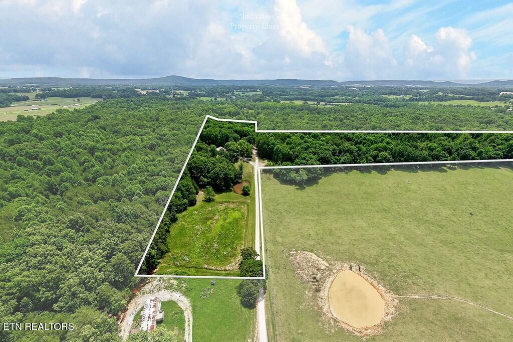 211 Arizona Lane Walling TN 38587