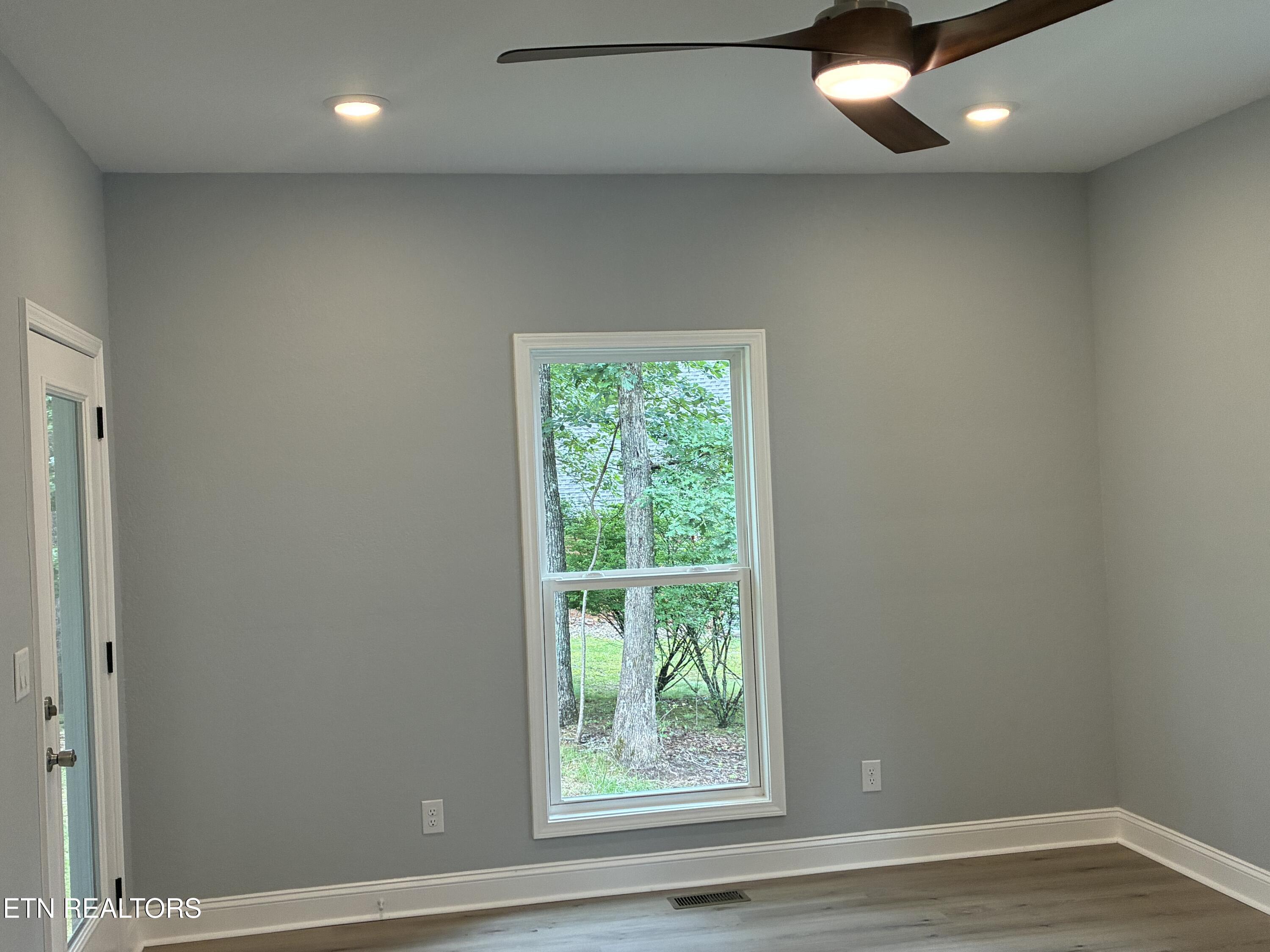 134 Glenwood Drive Crossville TN 38558