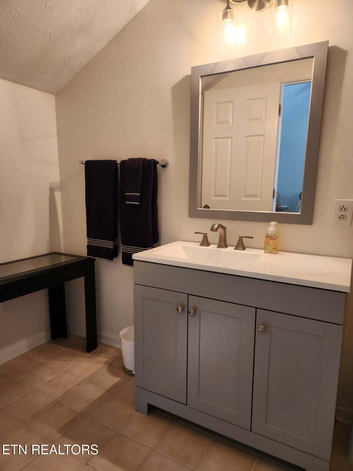 8737 Aragon Lane Knoxville TN 37923