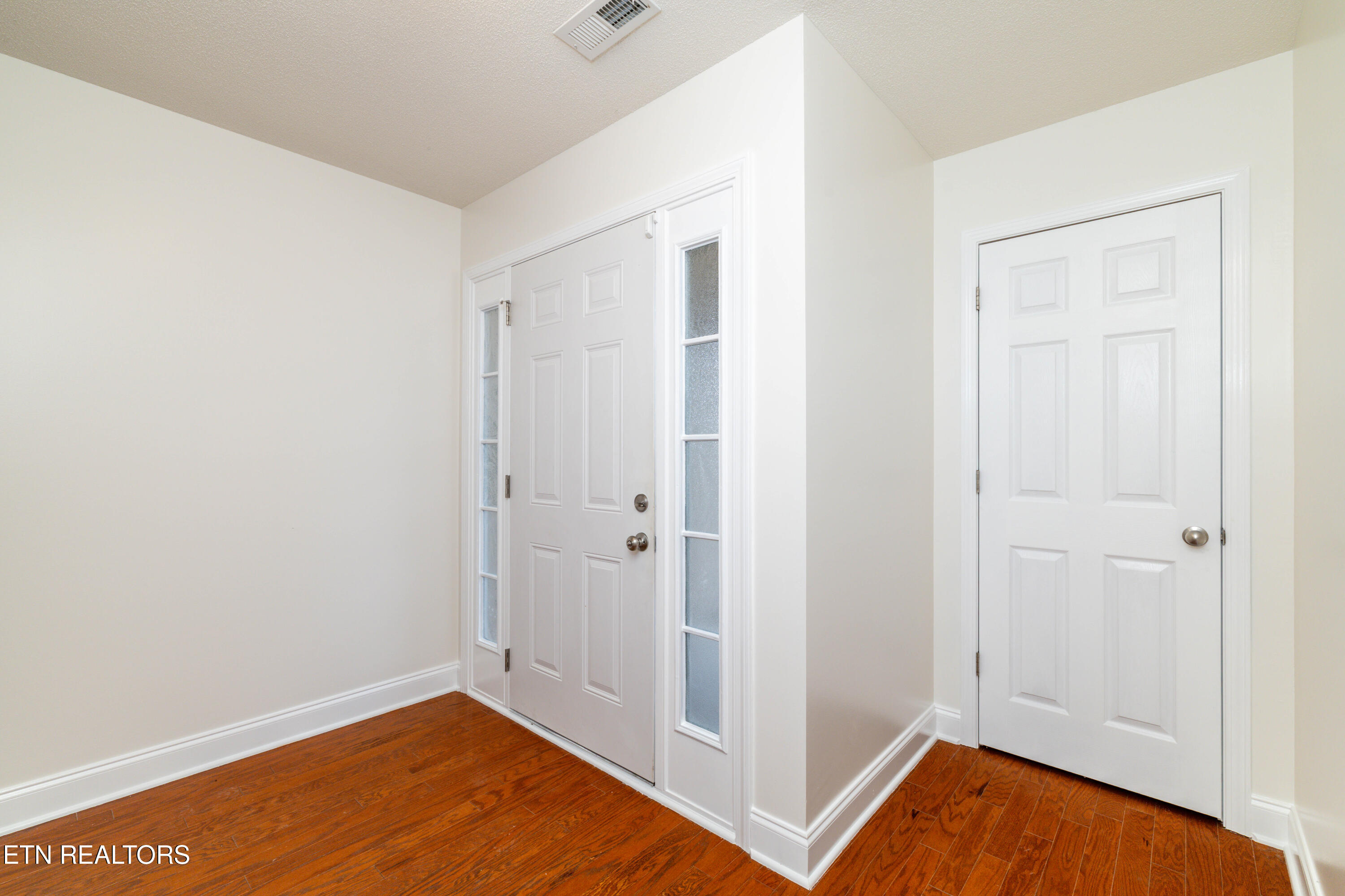 5104 Cates Bend Way Powell TN 37849