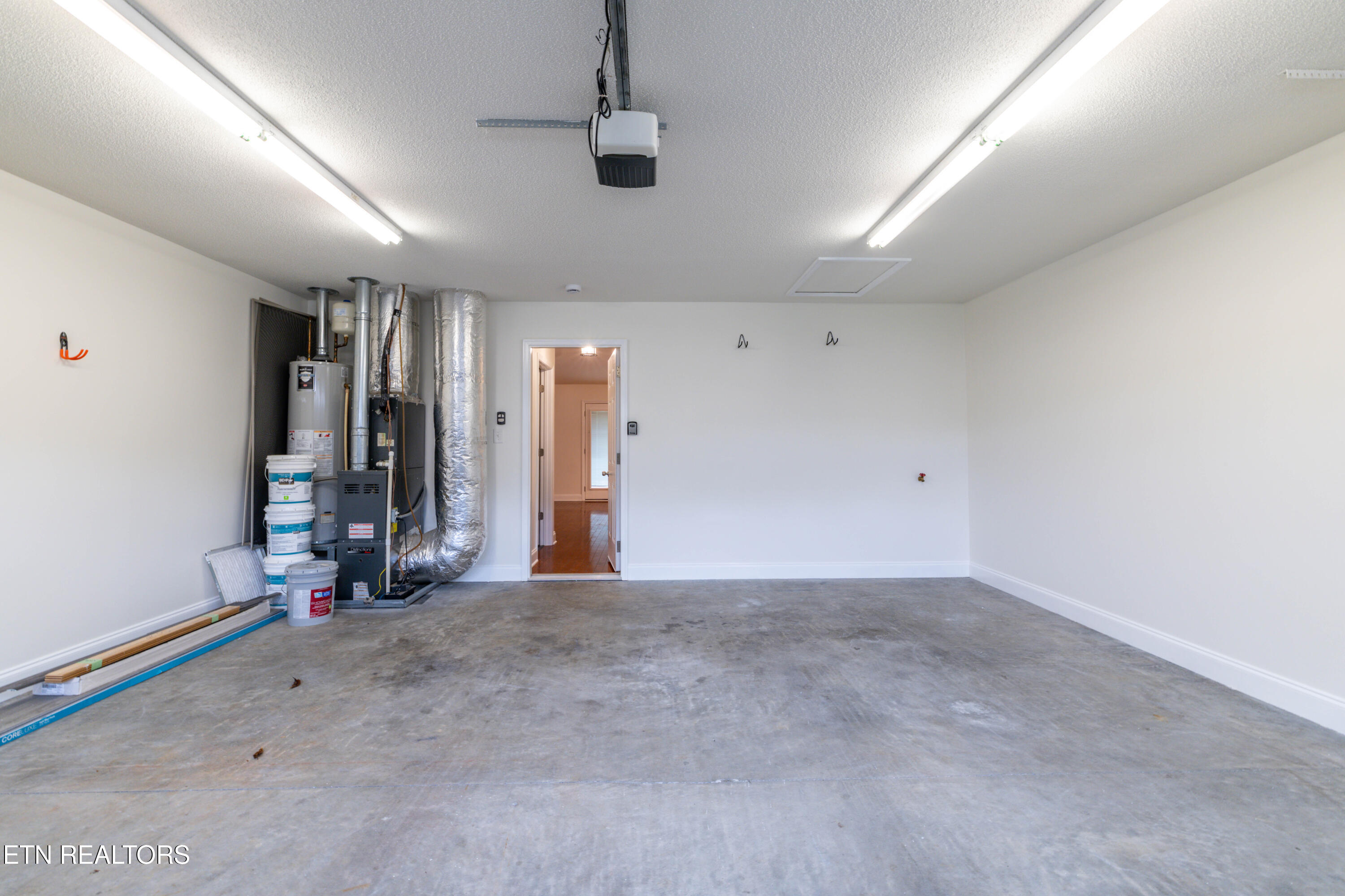 5104 Cates Bend Way Powell TN 37849