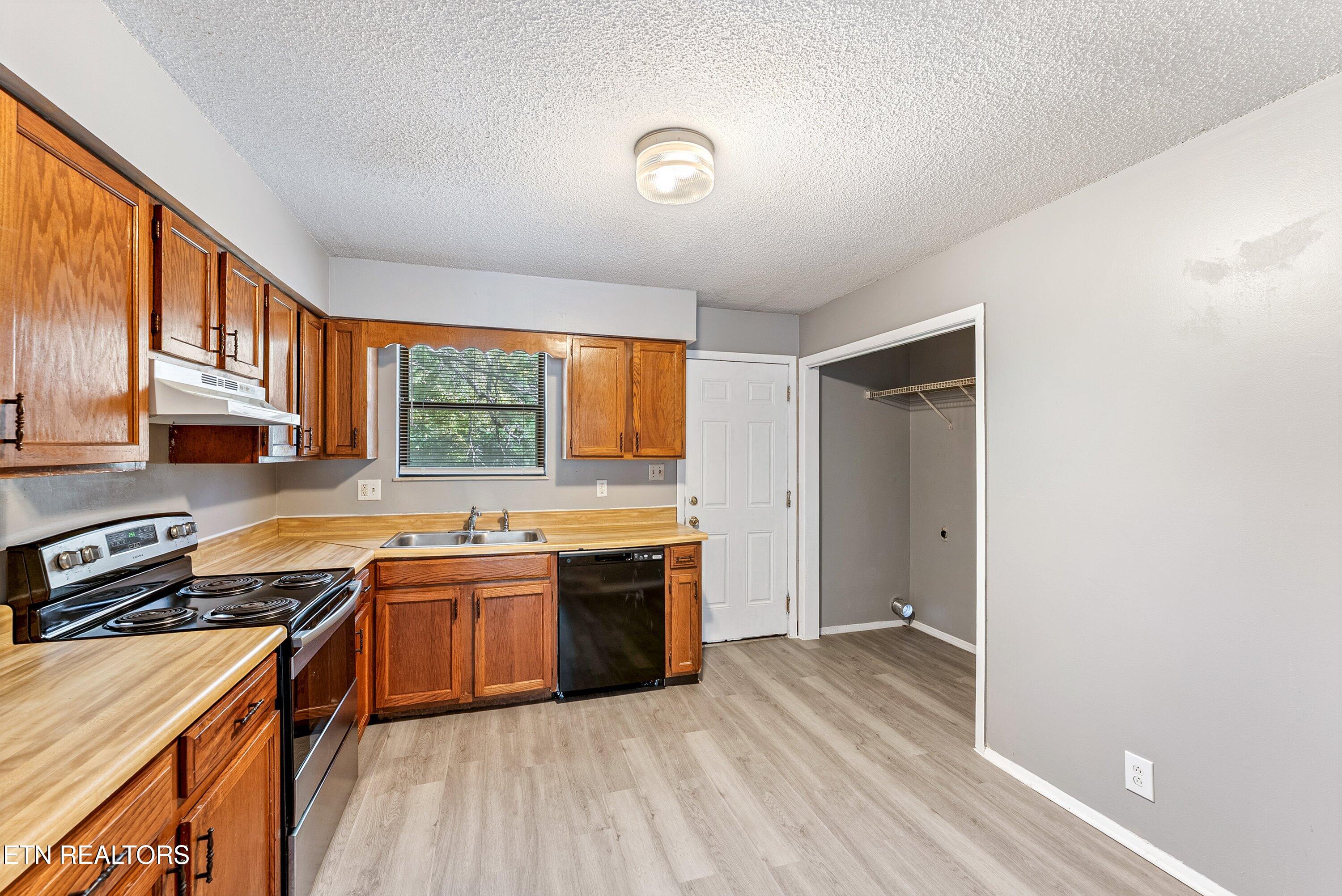6908 W Martin Mill Pike Knoxville TN 37920