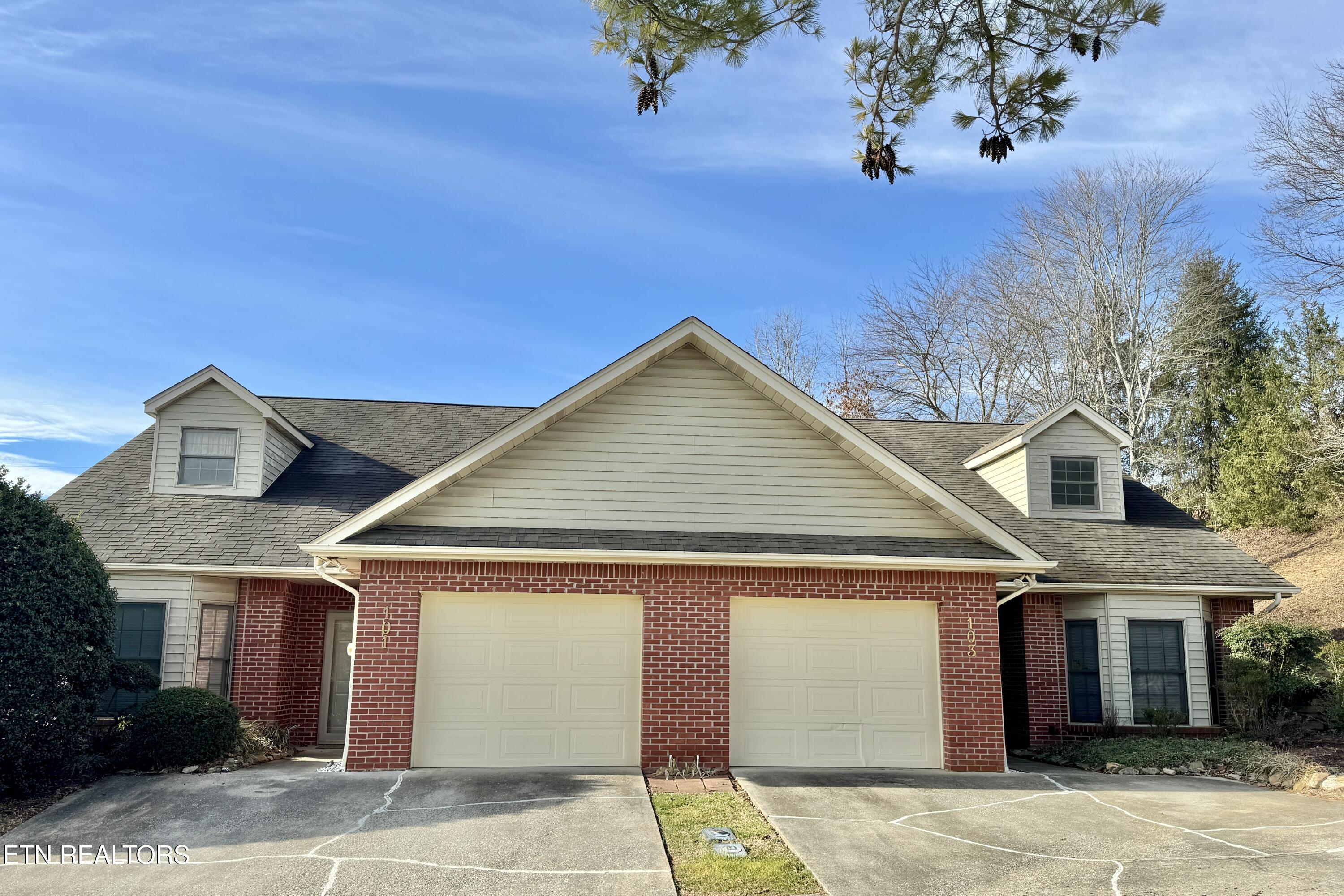 103 Pinewood Drive Lenoir City TN 37771