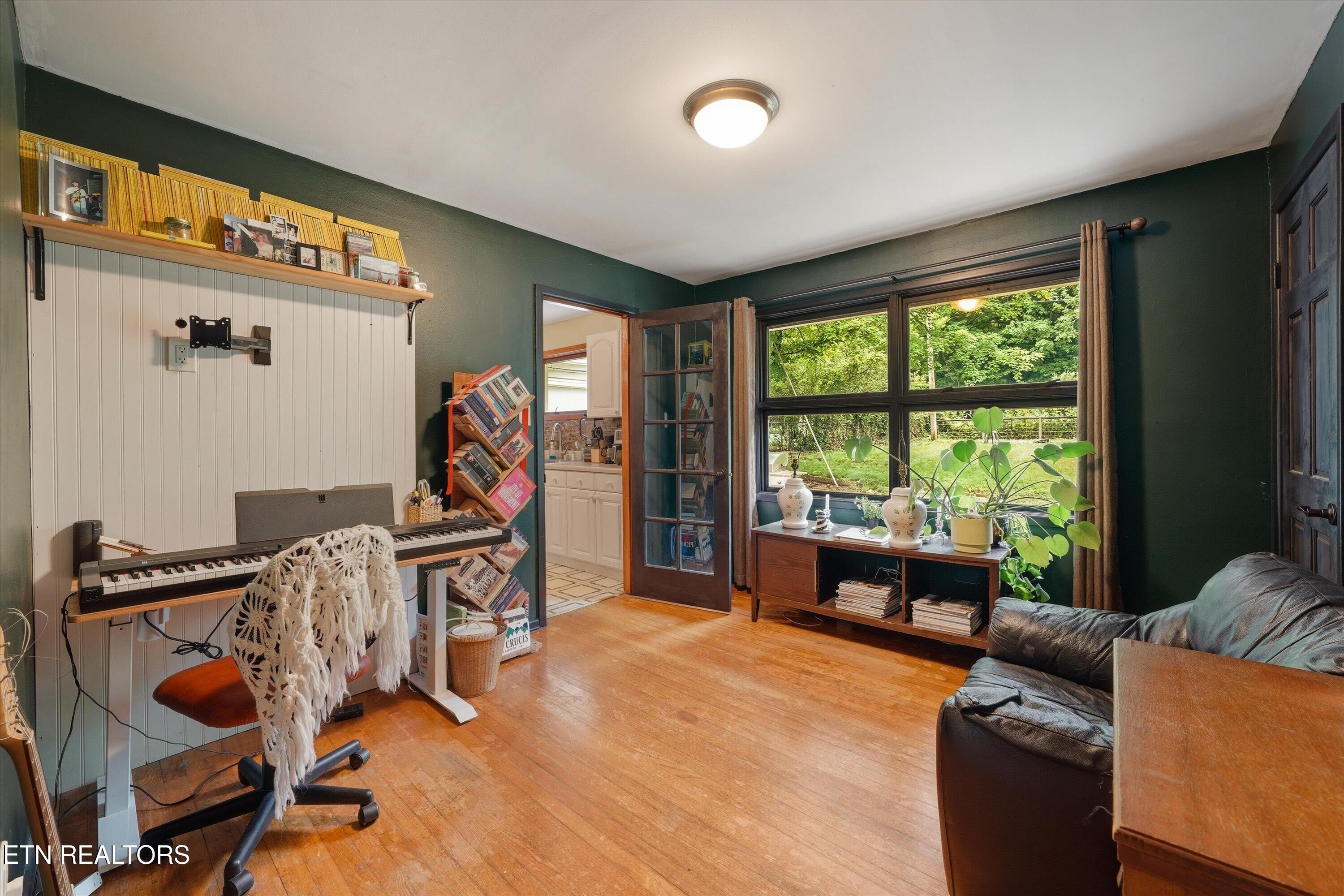2329 Peachtree Street Knoxville TN 37920