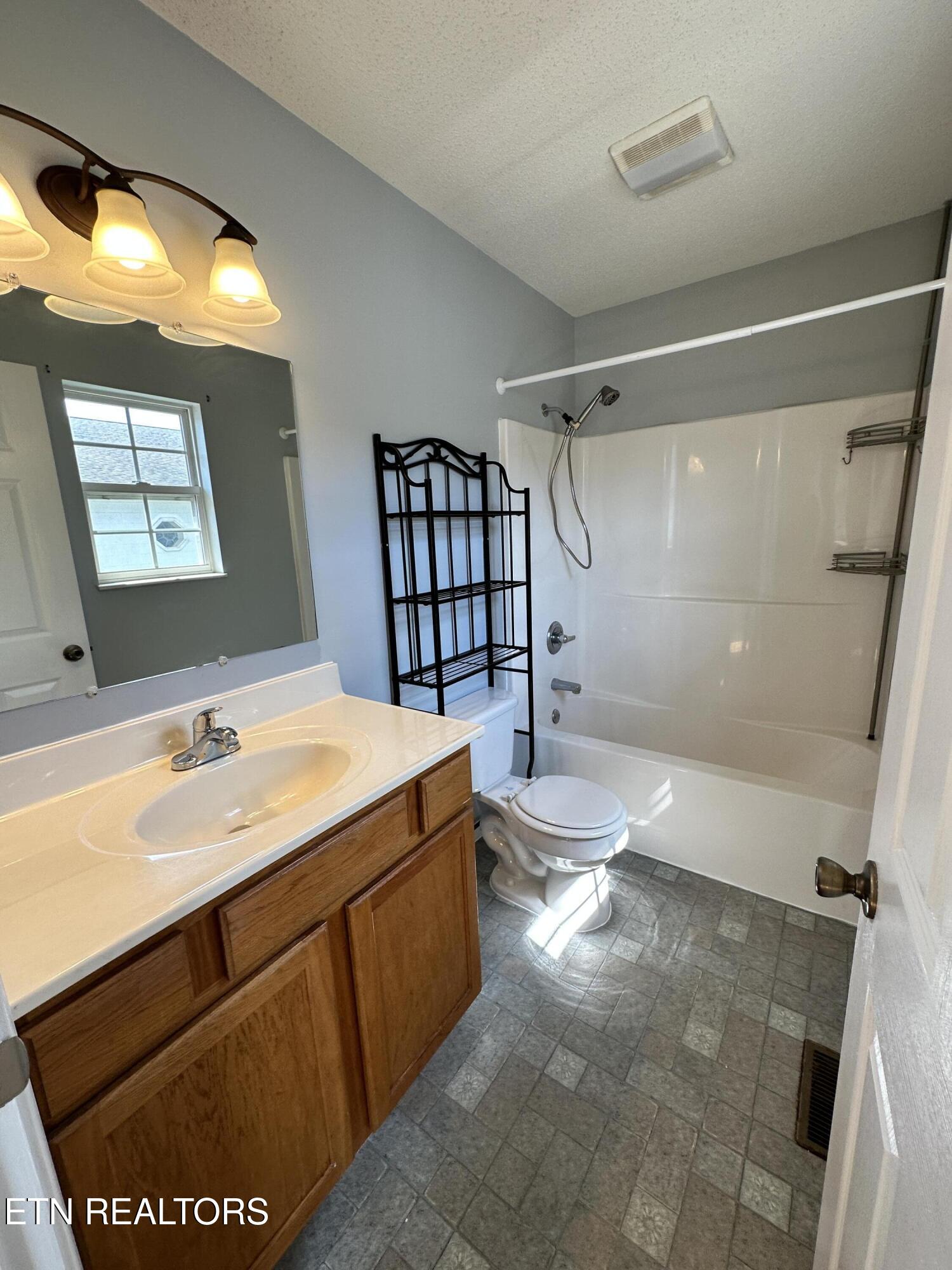 2914 Patrick Avenue Maryville TN 37804