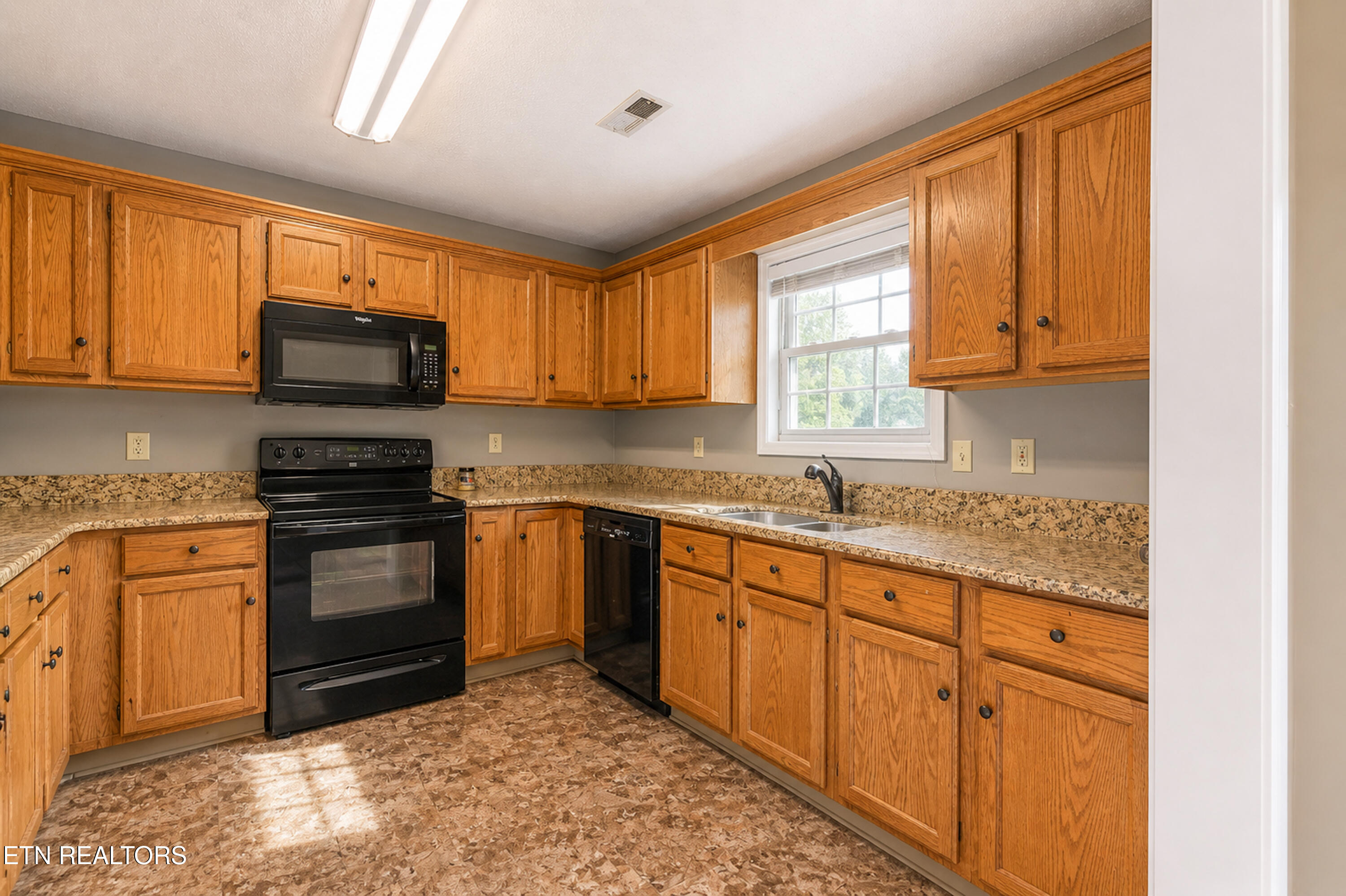 317 Headrickview Drive Maryville TN 37804