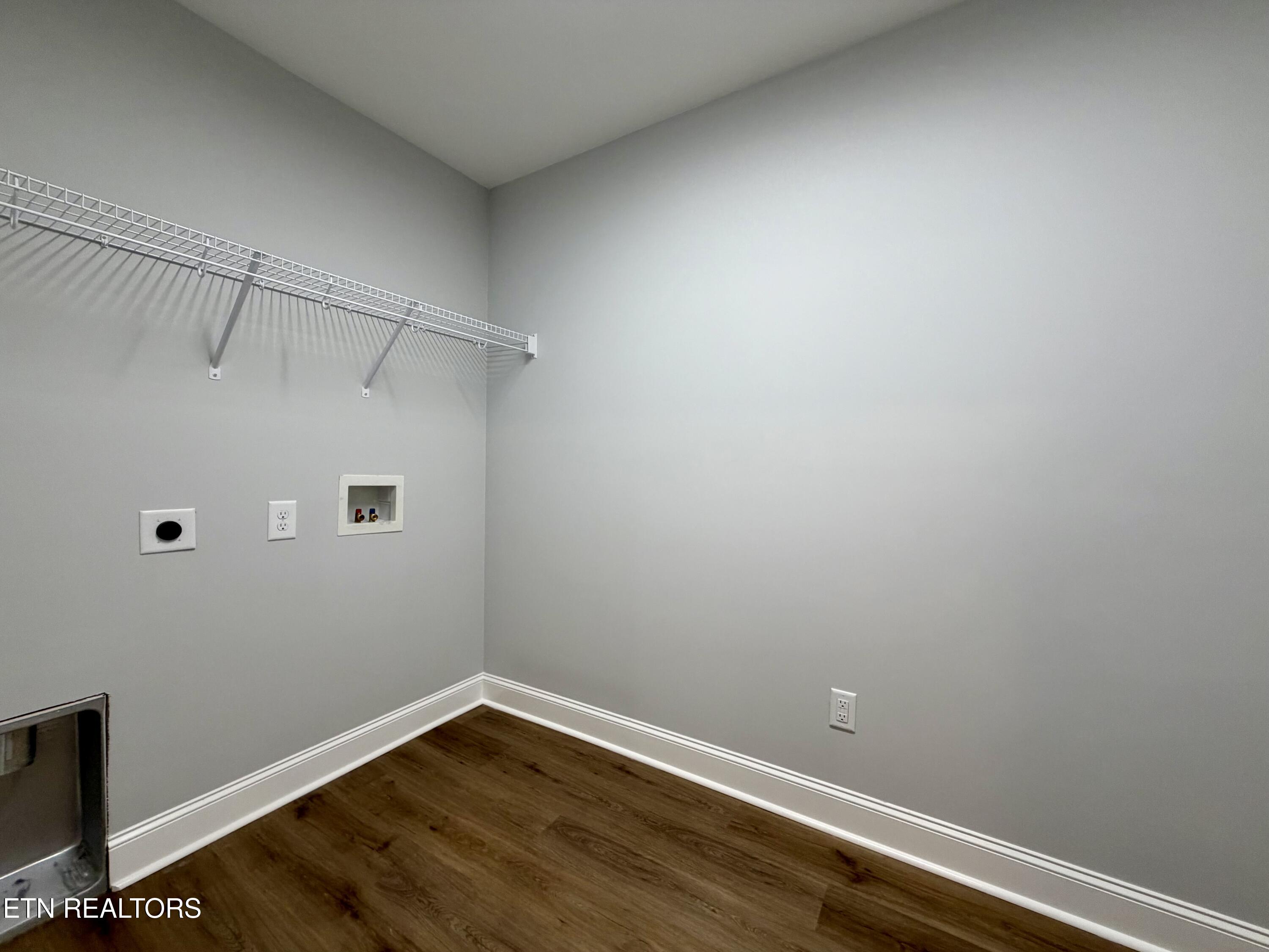 766 Snowflower Circle Pigeon Forge TN 37863