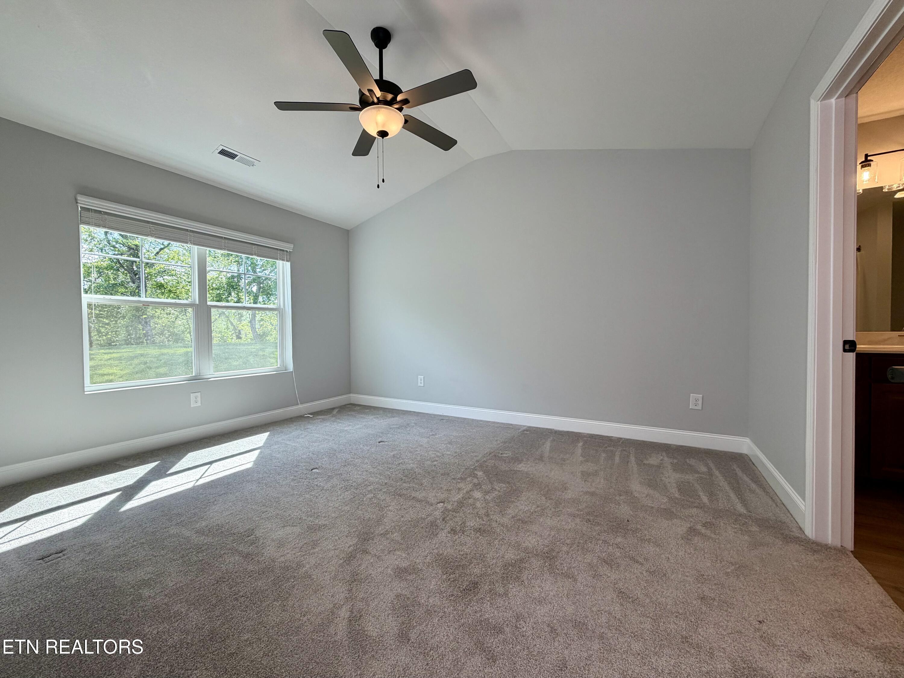 766 Snowflower Circle Pigeon Forge TN 37863