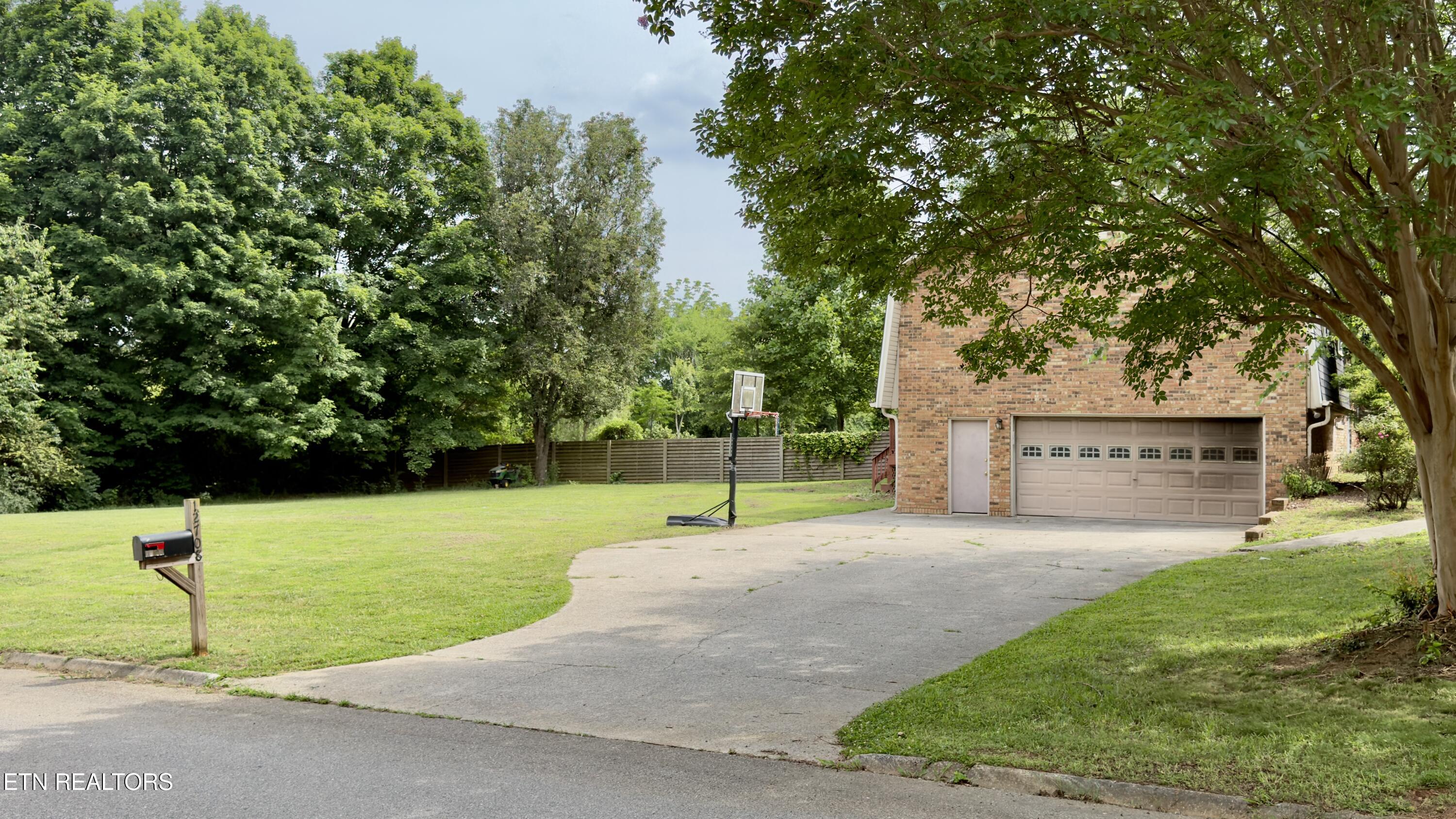 12708 Pony Express Drive Knoxville TN 37934