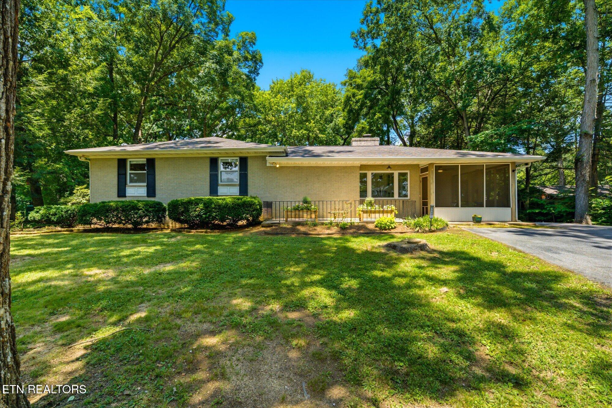 11153 Sonja Drive Knoxville TN 37934