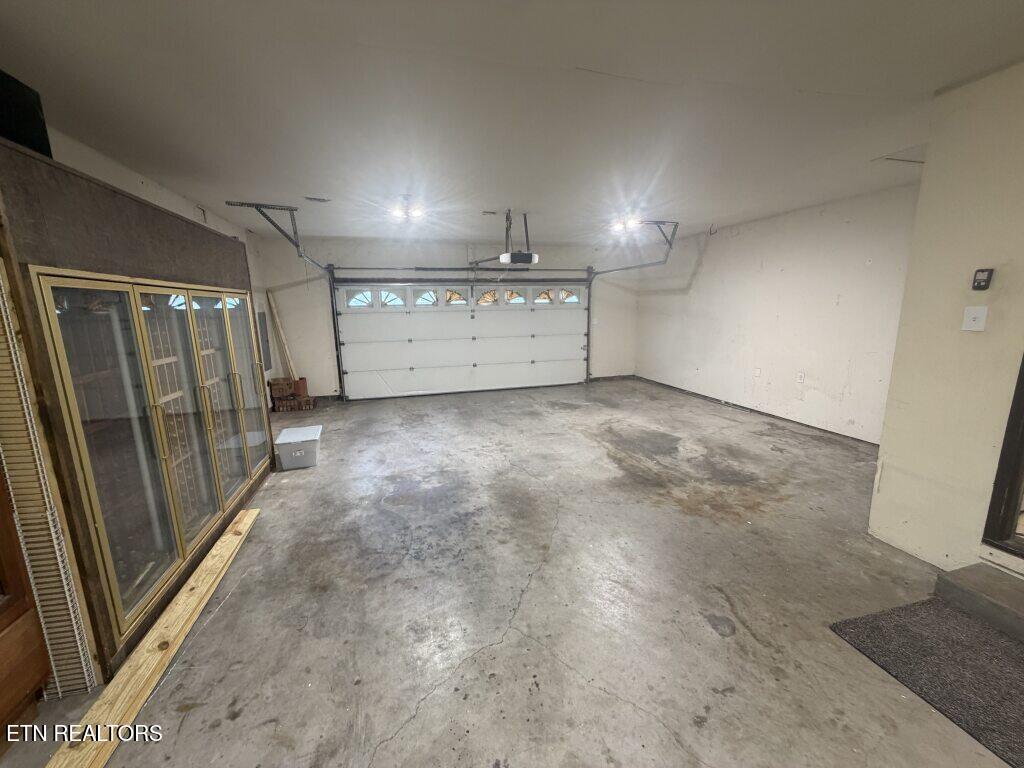 721 E Meadecrest Knoxville TN 37923