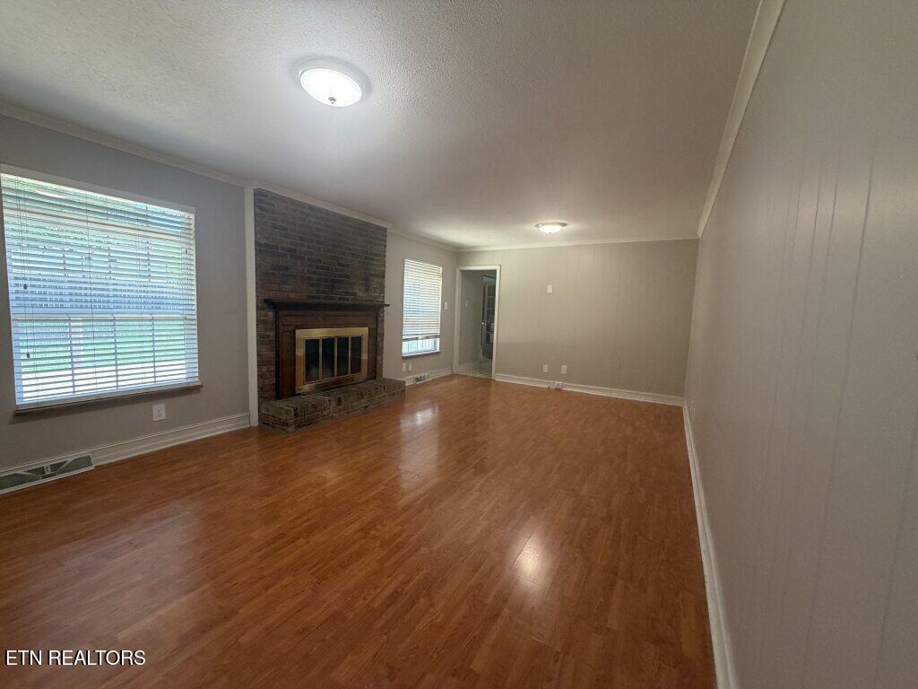 721 E Meadecrest Knoxville TN 37923