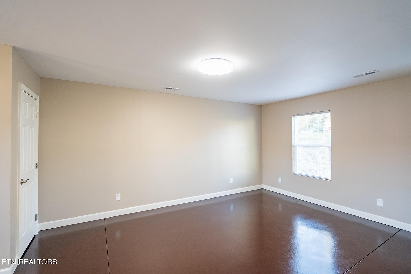 106 E Maire Avenue Clinton TN 37716