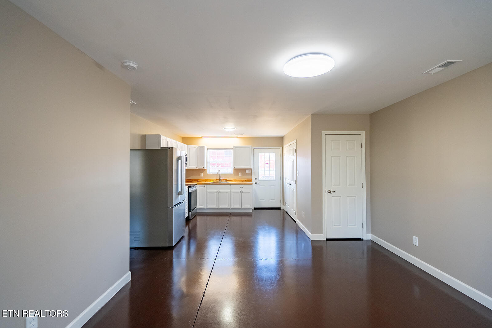 106 E Maire Avenue Clinton TN 37716