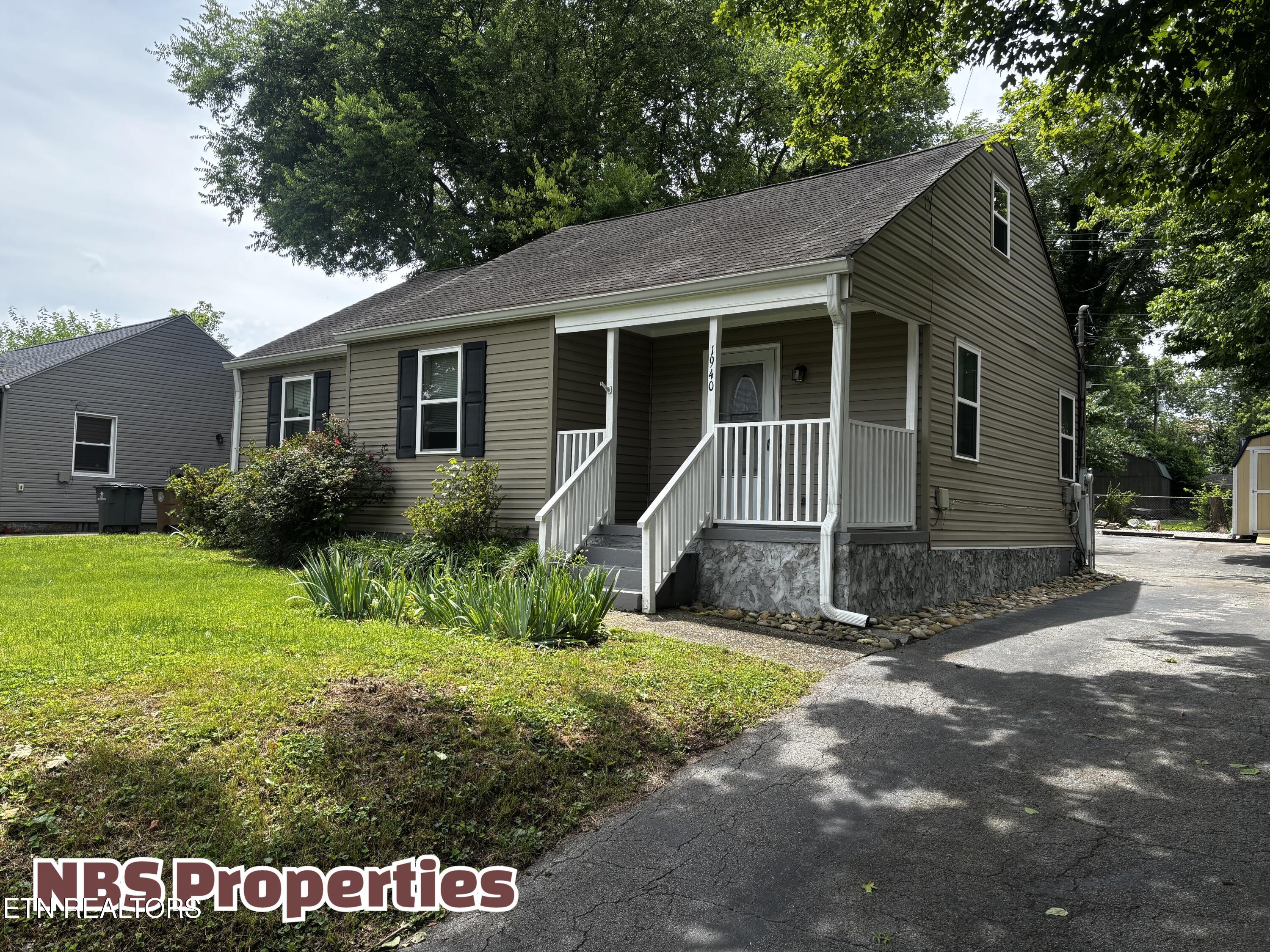 1940 Mcclung Avenue Knoxville TN 37920