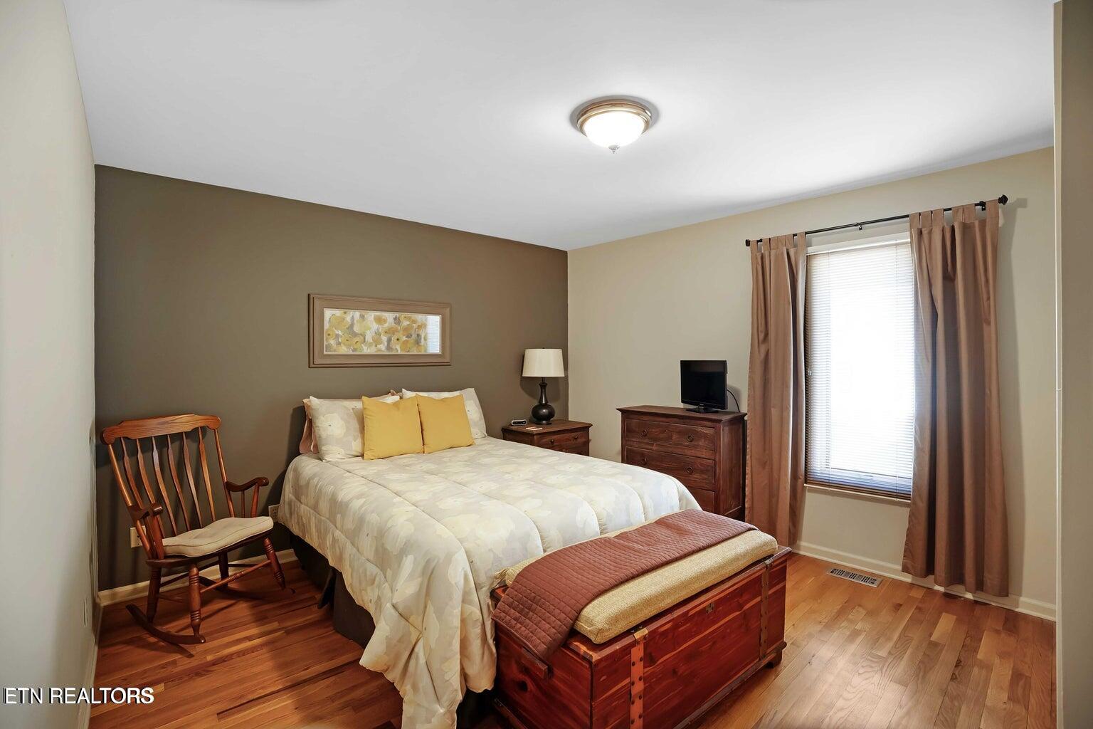 102 Daksi Way Loudon TN 37774