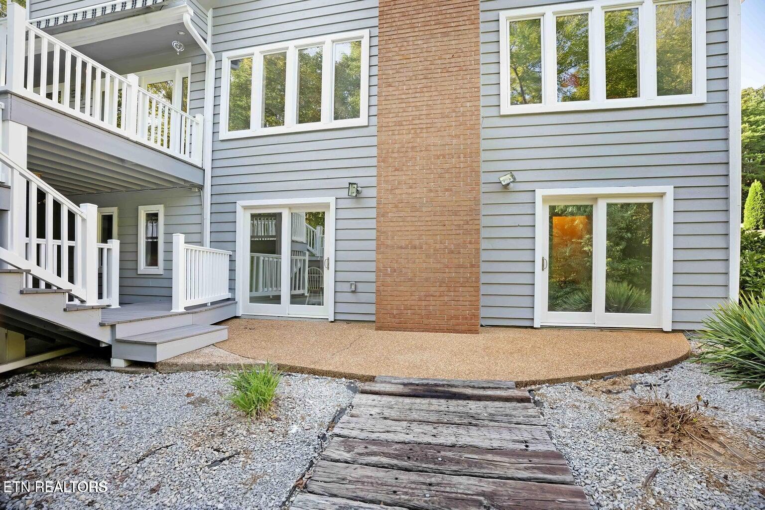 102 Daksi Way Loudon TN 37774