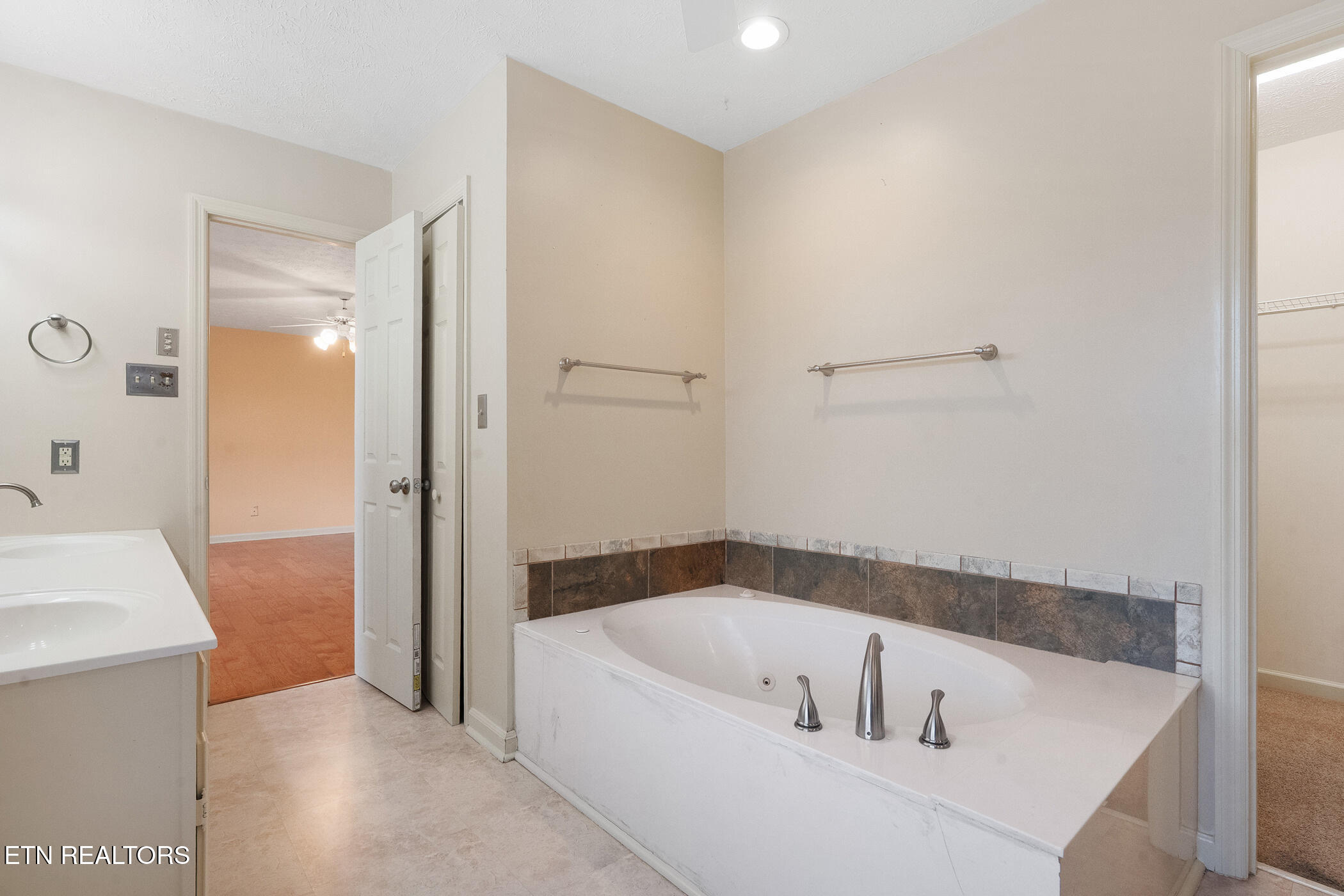 5204 Custis Lane Knoxville TN 37920
