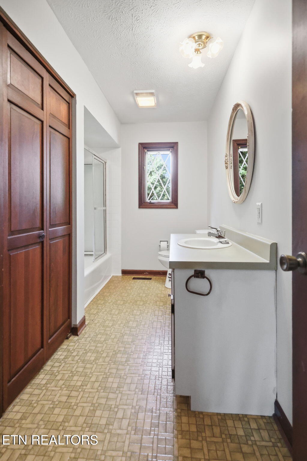 2913 Knox Lane Knoxville TN 37917