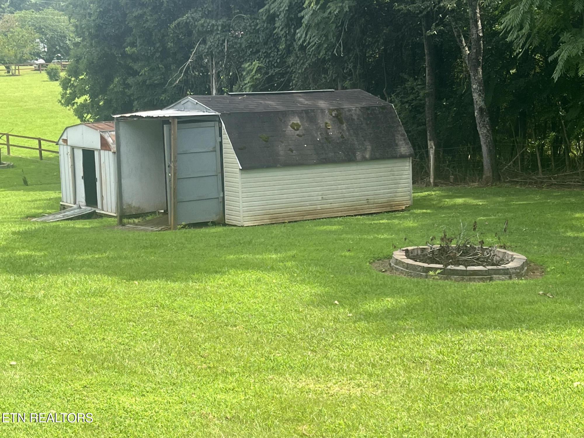 159 Lakeview Cove Drive Loudon TN 37774