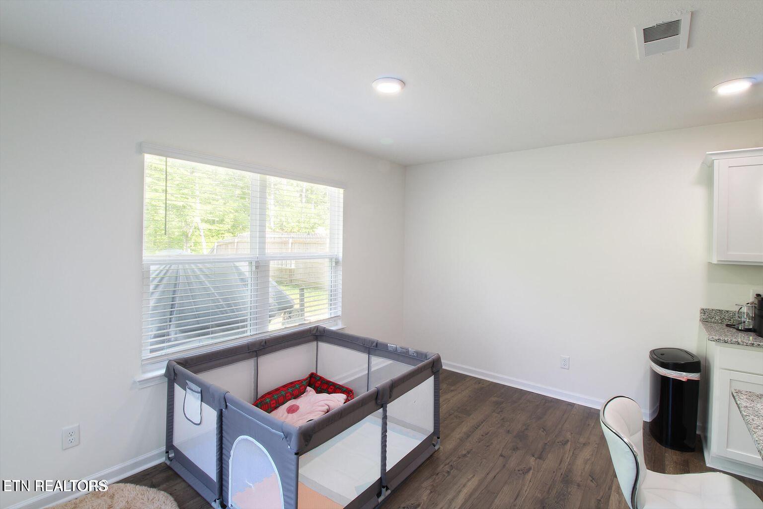 9428 Avian Forest Lane Heiskell TN 37754